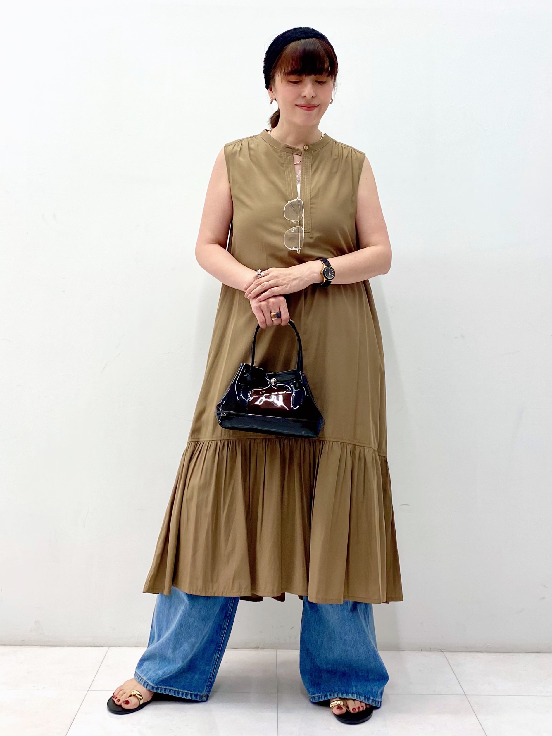 Sawaguchiさんの「DRESSTERIOR｜ヴィンテージ加工ワイドデニムパンツ」を使ったコーディネート