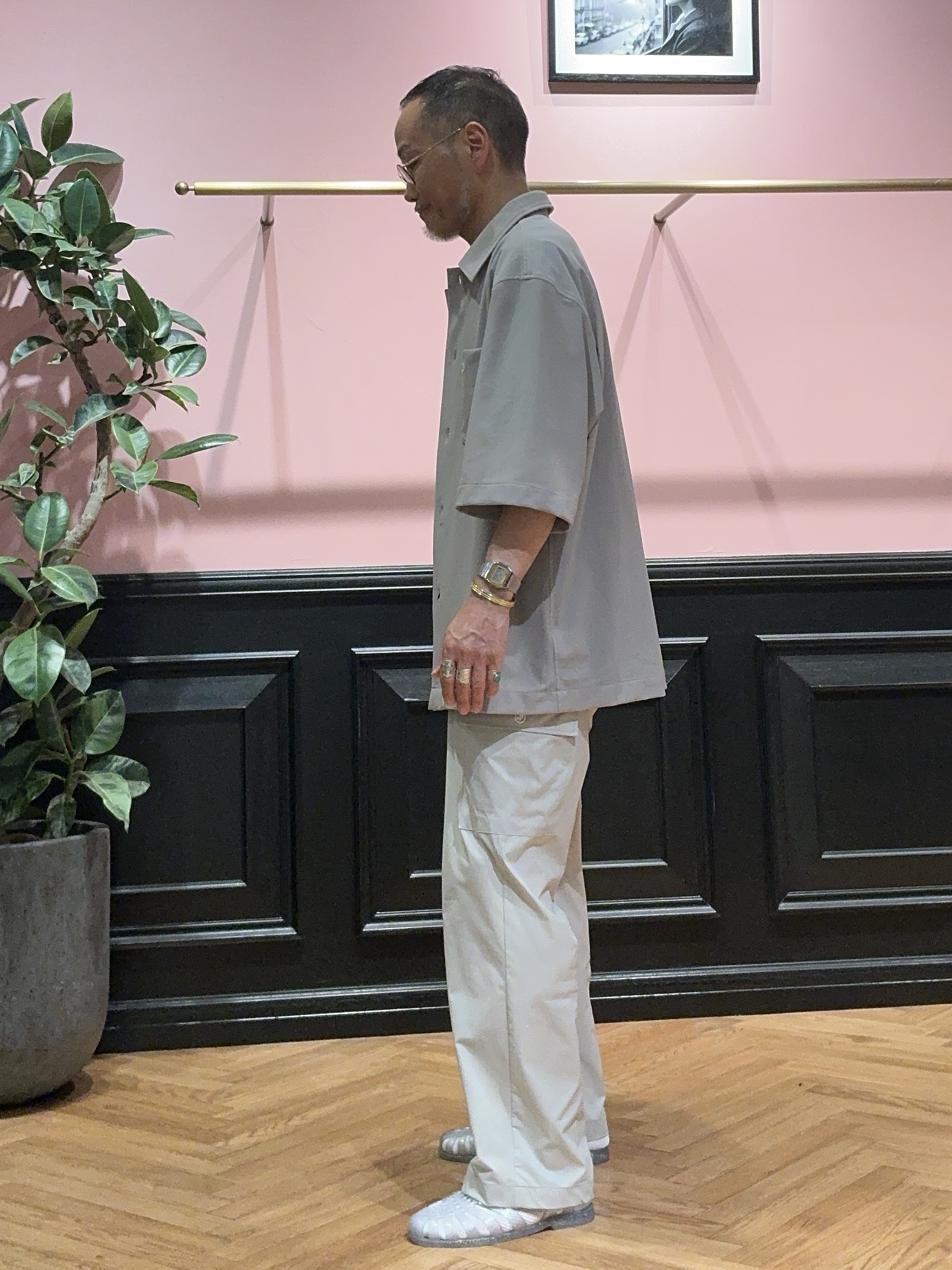 torigoeさんの「DRESSTERIOR｜◆【接触冷感/UVカット/ウォッシャブル/Safari5月号掲載】AIRTOOL ハーフスリーブシャ」を使ったコーディネート