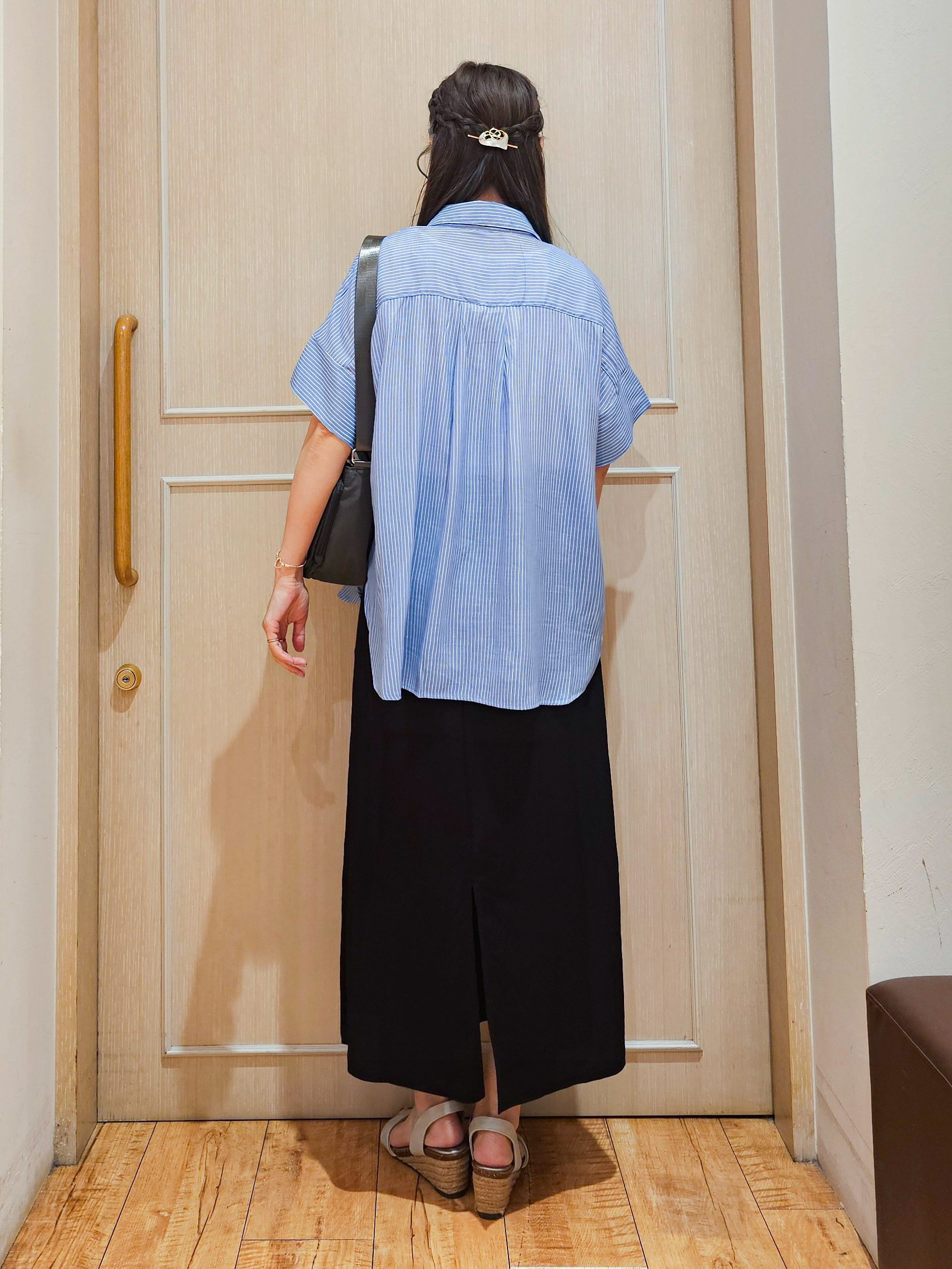 ゆゆさんの「SHOO･LA･RUE｜【2点セット/S-LL/洗濯機可】時短でコーデ決まる スラブスキッパーシャツ＋タンクトップ」を使ったコーディネート