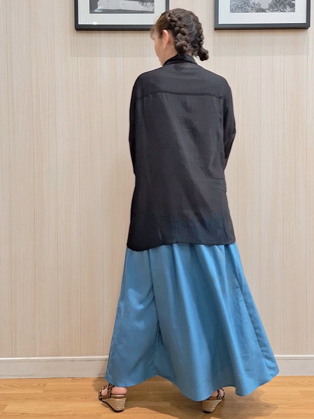 Saoさんの「SHOO･LA･RUE｜【洗濯機可】ダブルポケット 楊柳しぼしぼシアーシャツ」を使ったコーディネート