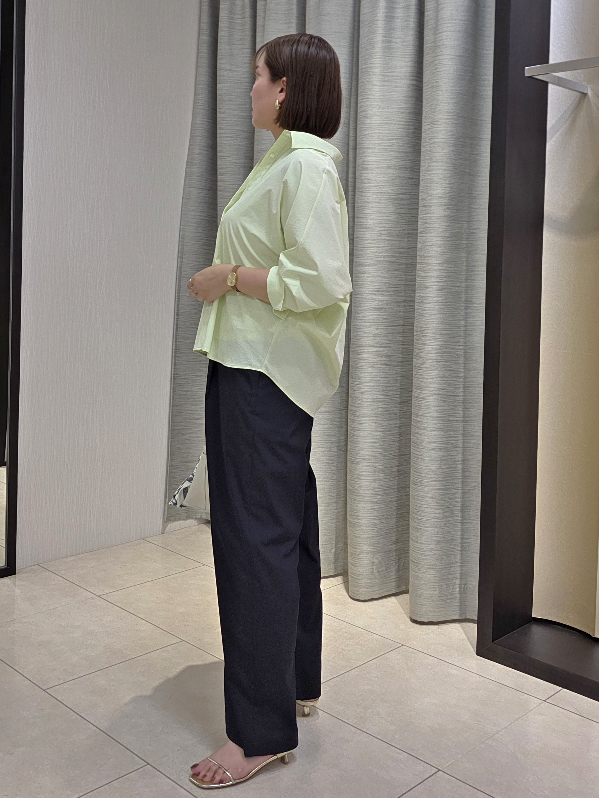 naokoさんの「UNTITLED｜【接触冷感/吸水速乾/UVカット】ドルマンスリーブシャツ」を使ったコーディネート