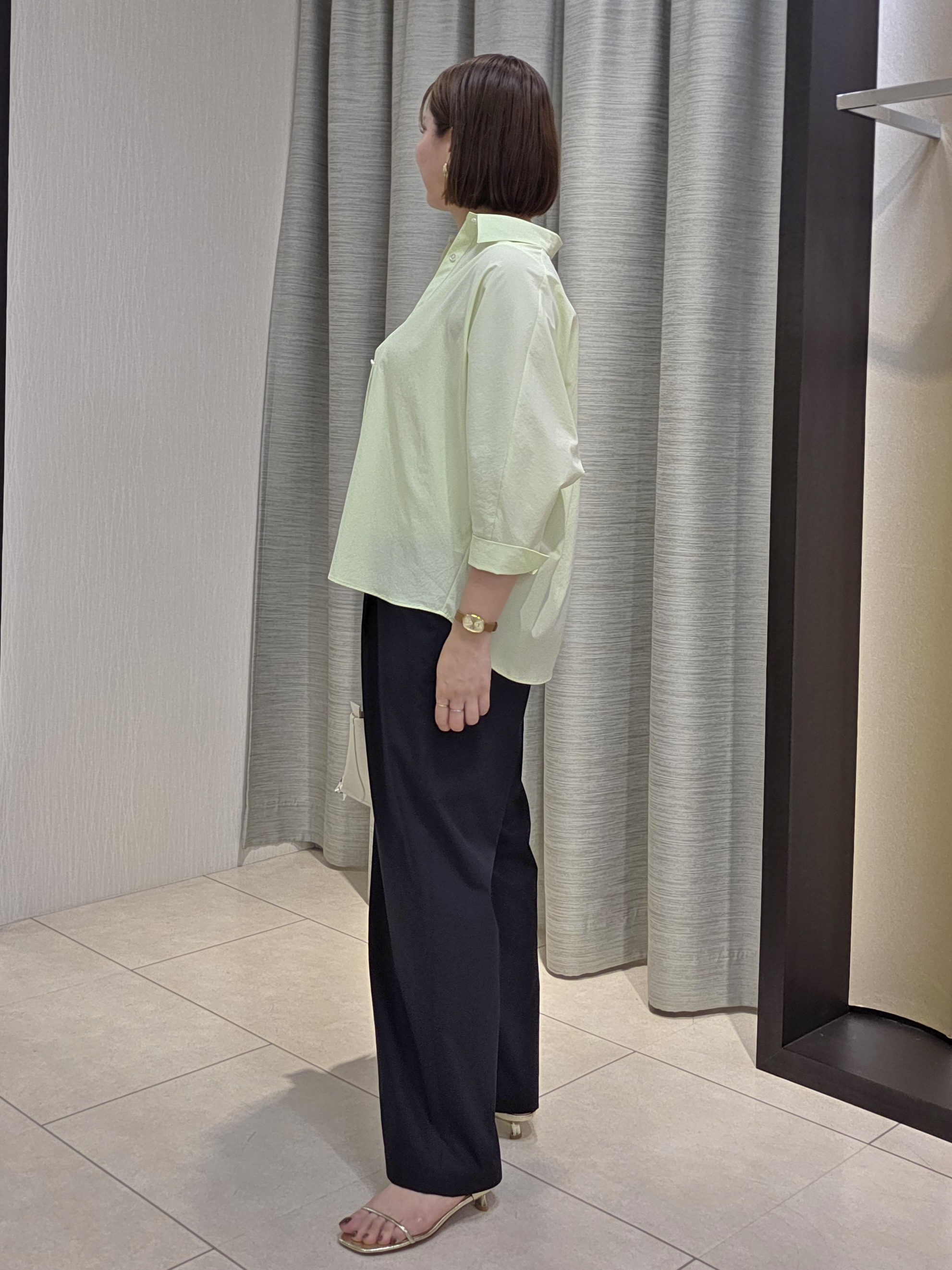 naokoさんの「UNTITLED｜【接触冷感/吸水速乾/UVカット】ドルマンスリーブシャツ」を使ったコーディネート