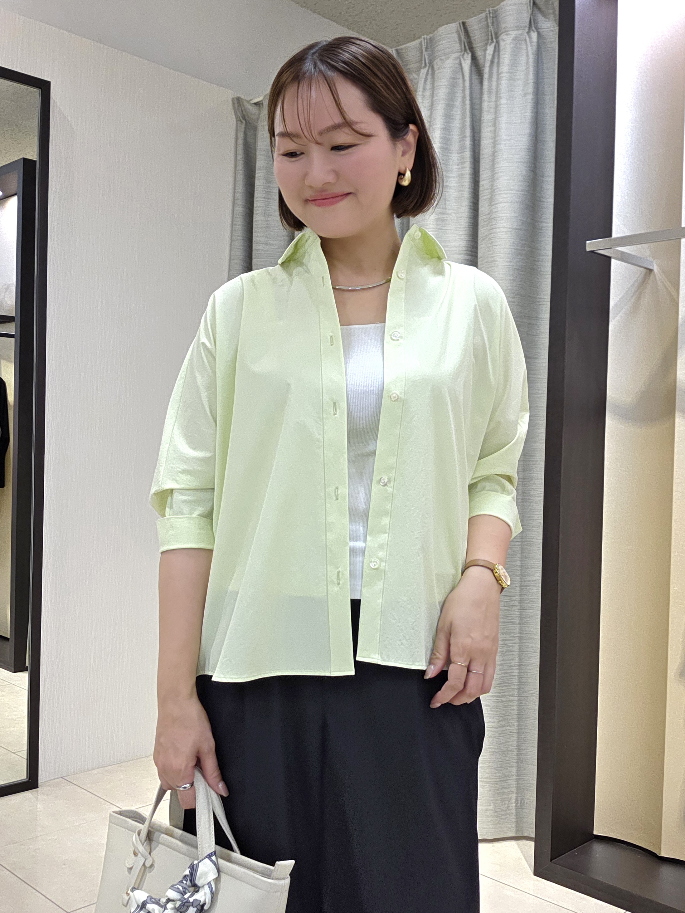 naokoさんの「UNTITLED｜【接触冷感/吸水速乾/UVカット】ドルマンスリーブシャツ」を使ったコーディネート
