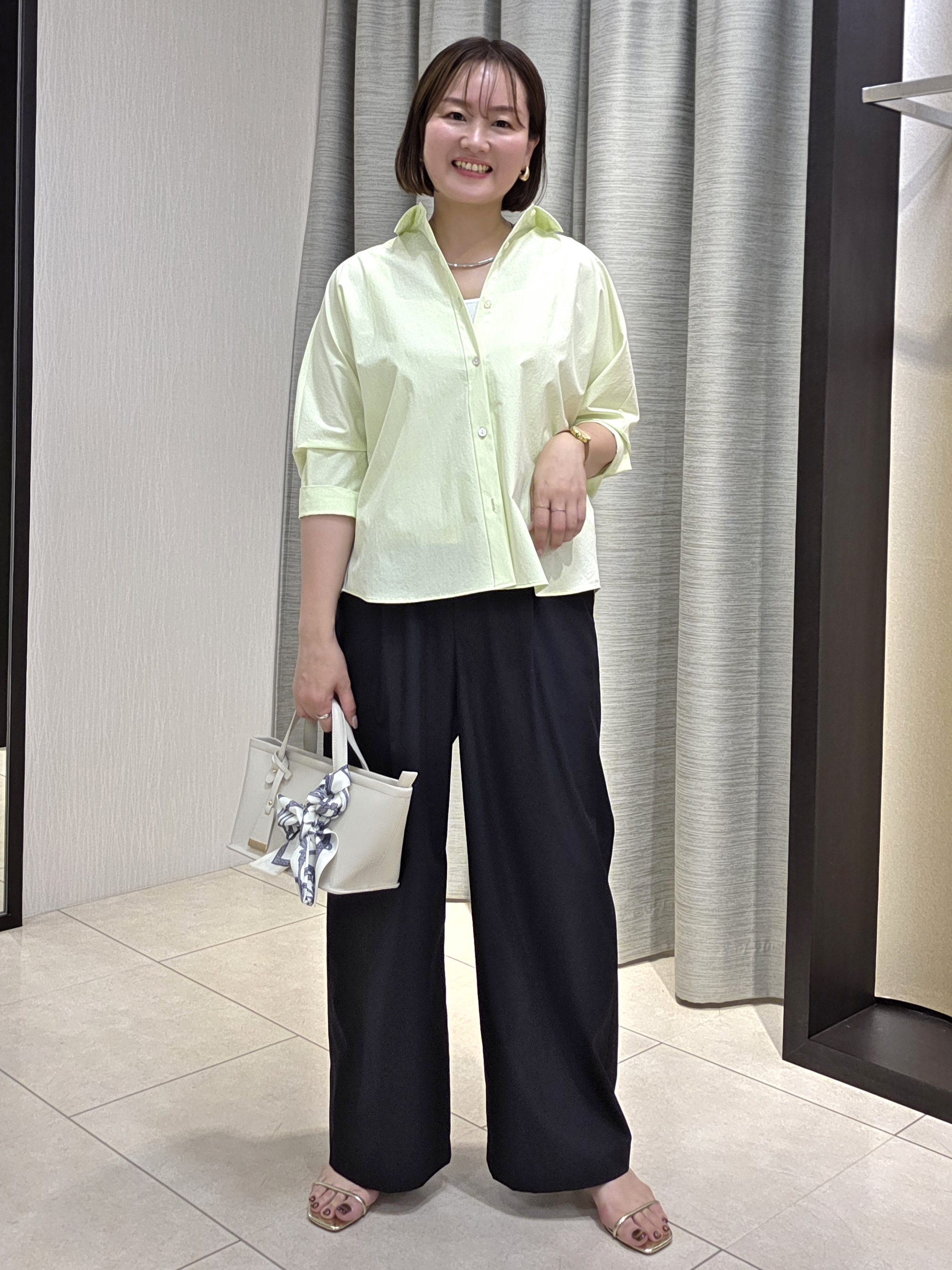 naokoさんの「UNTITLED｜【接触冷感/吸水速乾/UVカット】ドルマンスリーブシャツ」を使ったコーディネート