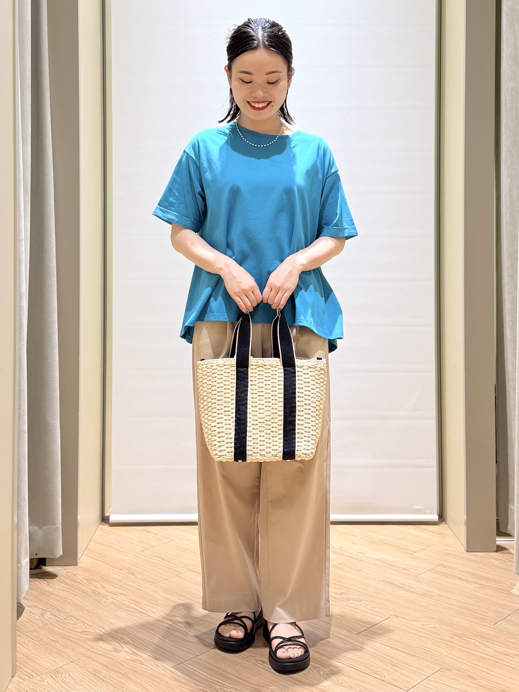 あんりさんの「grove｜【遮熱／吸水速乾／UVカット】フレアシルエットTシャツ」を使ったコーディネート