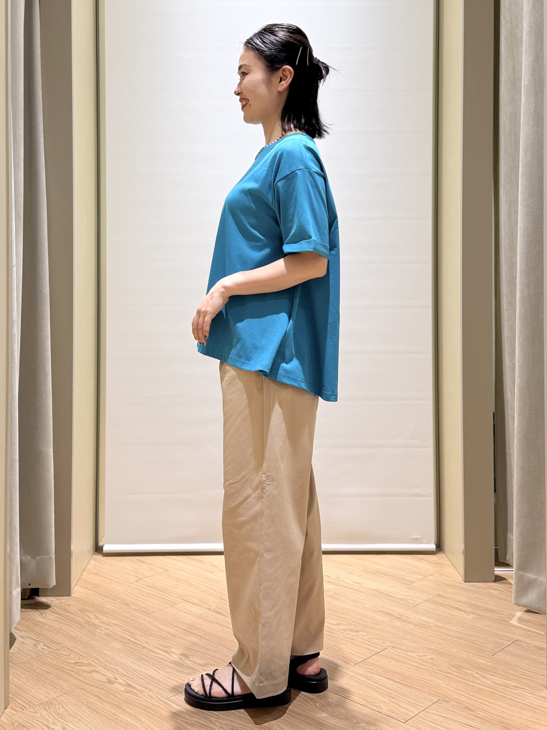 あんりさんの「grove｜【遮熱／吸水速乾／UVカット】フレアシルエットTシャツ」を使ったコーディネート