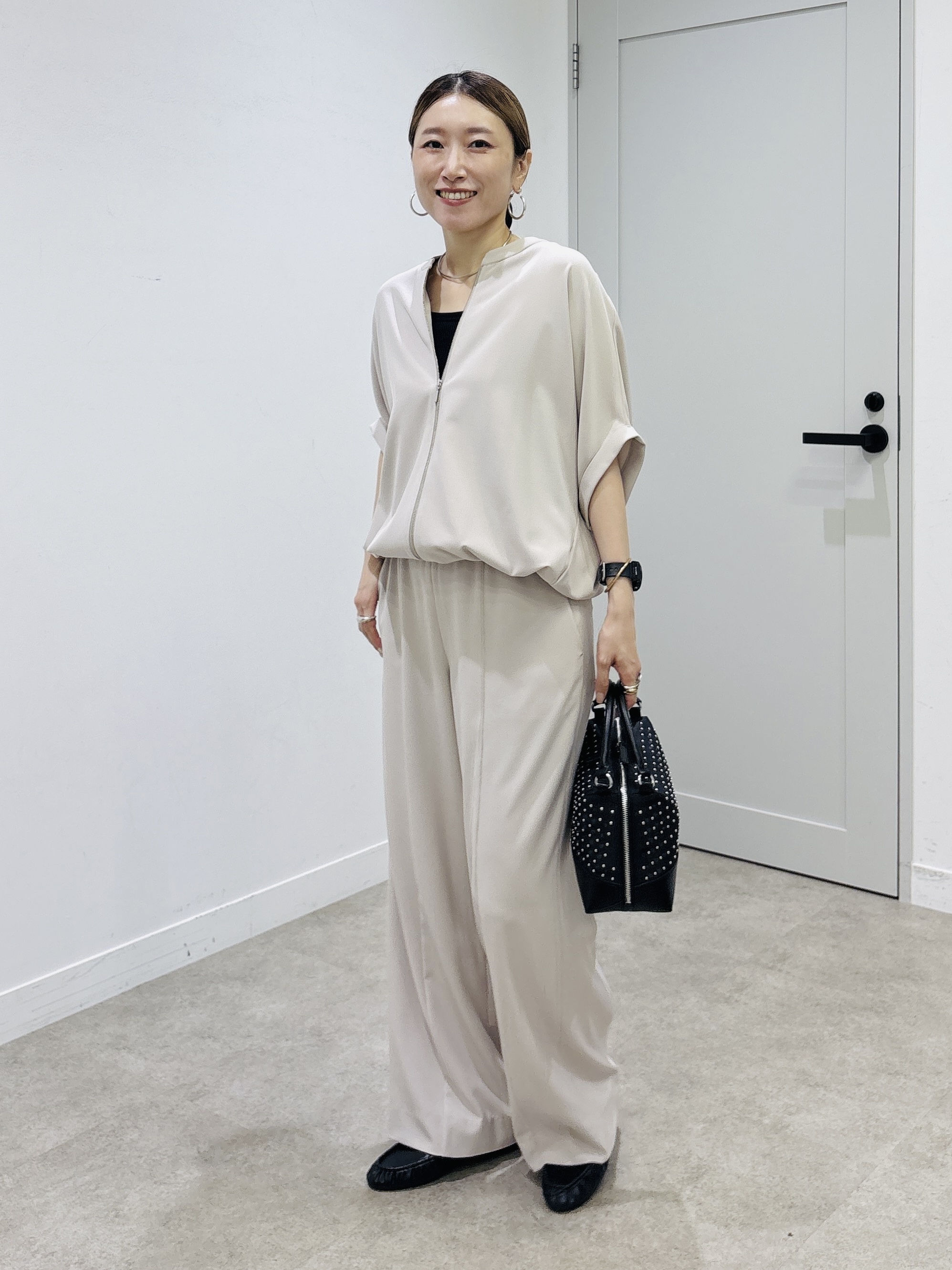 kotakiさんの「INDIVI｜【夏羽織り/着る日傘】ドルマンフォルムブルゾン」を使ったコーディネート