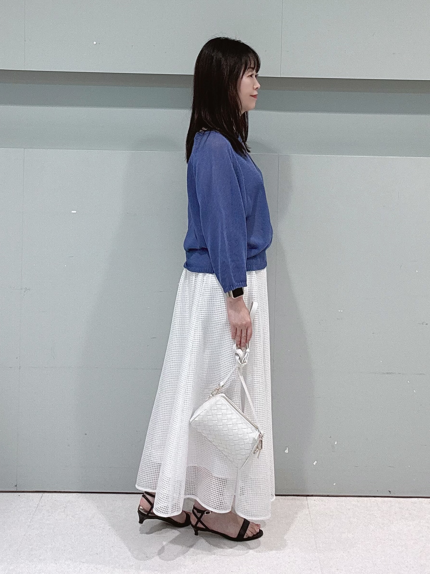 makiさんの「UNTITLED｜【洗える/ゆったり】クルーネックドライニット」を使ったコーディネート