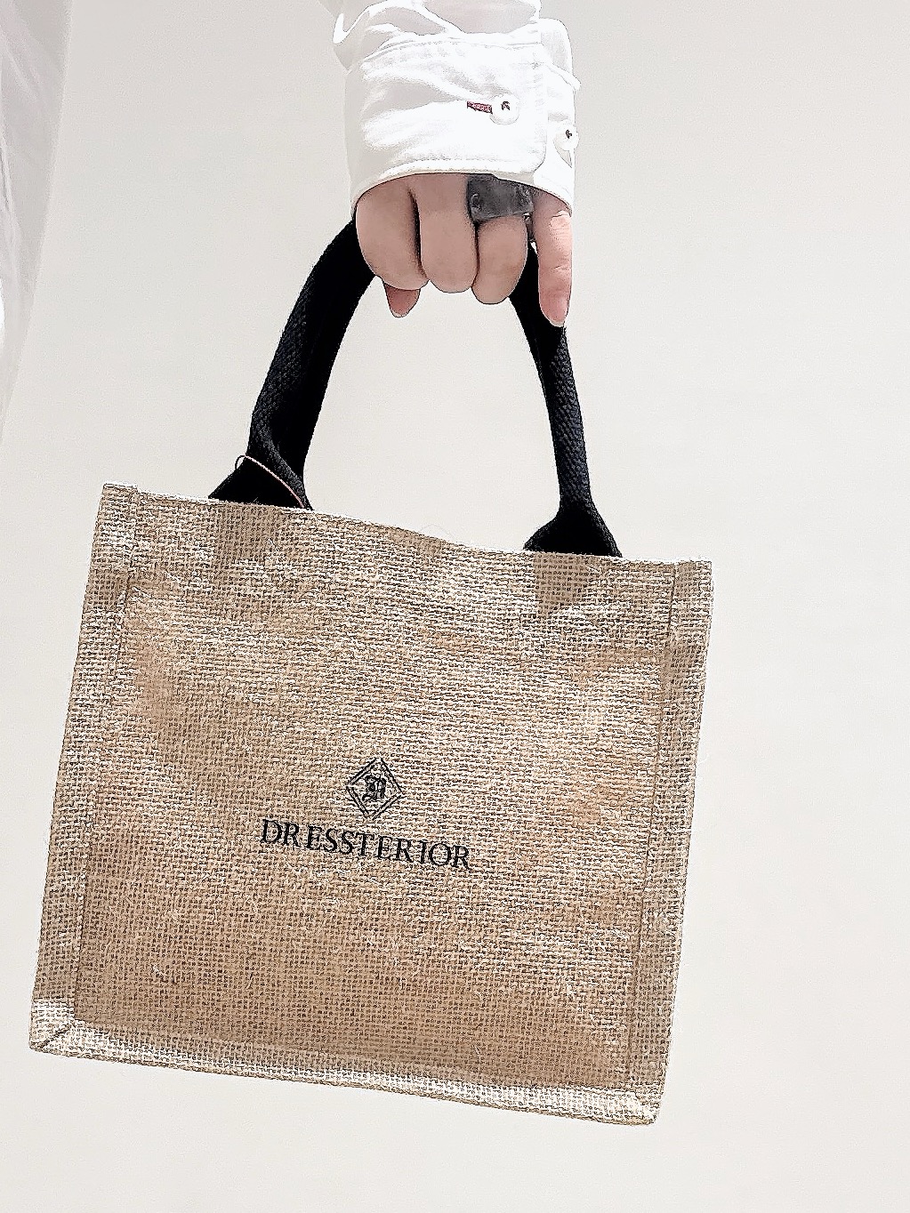 なかもとあきさんの「DRESSTERIOR｜200双糸 バンドカラーシャツ」を使ったコーディネート