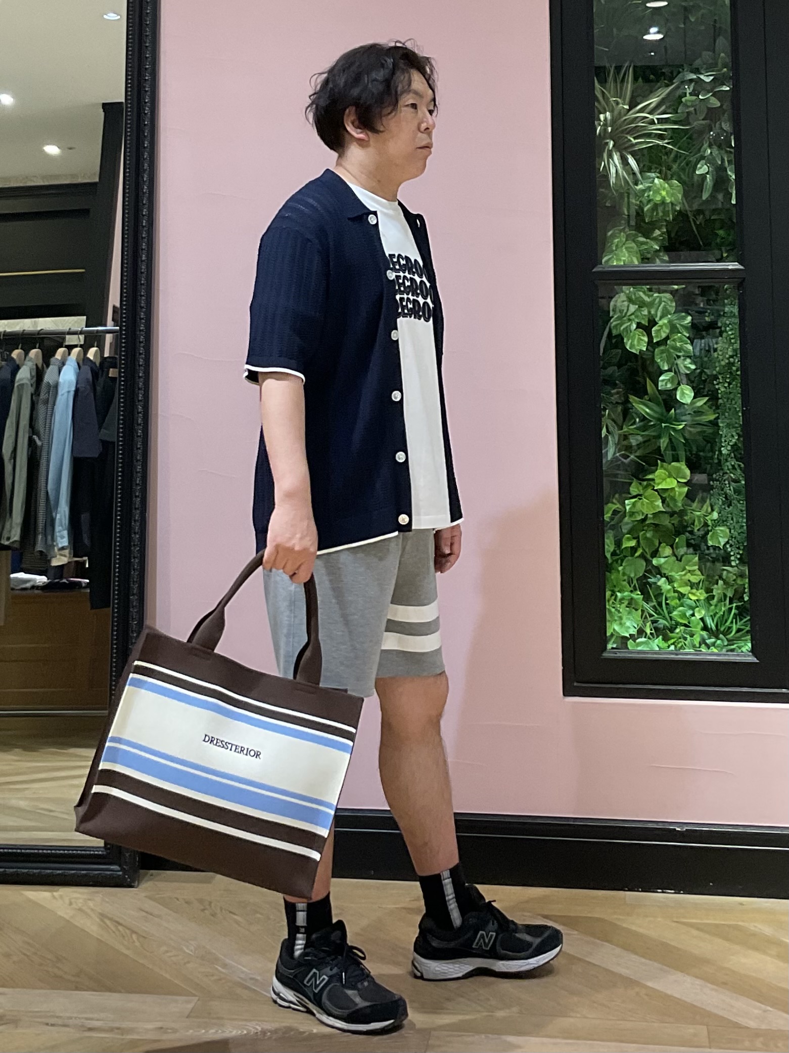 Nagaseさんの「DRESSTERIOR｜【Safari5月号掲載】ウォッシャブル キューバニットシャツ」を使ったコーディネート