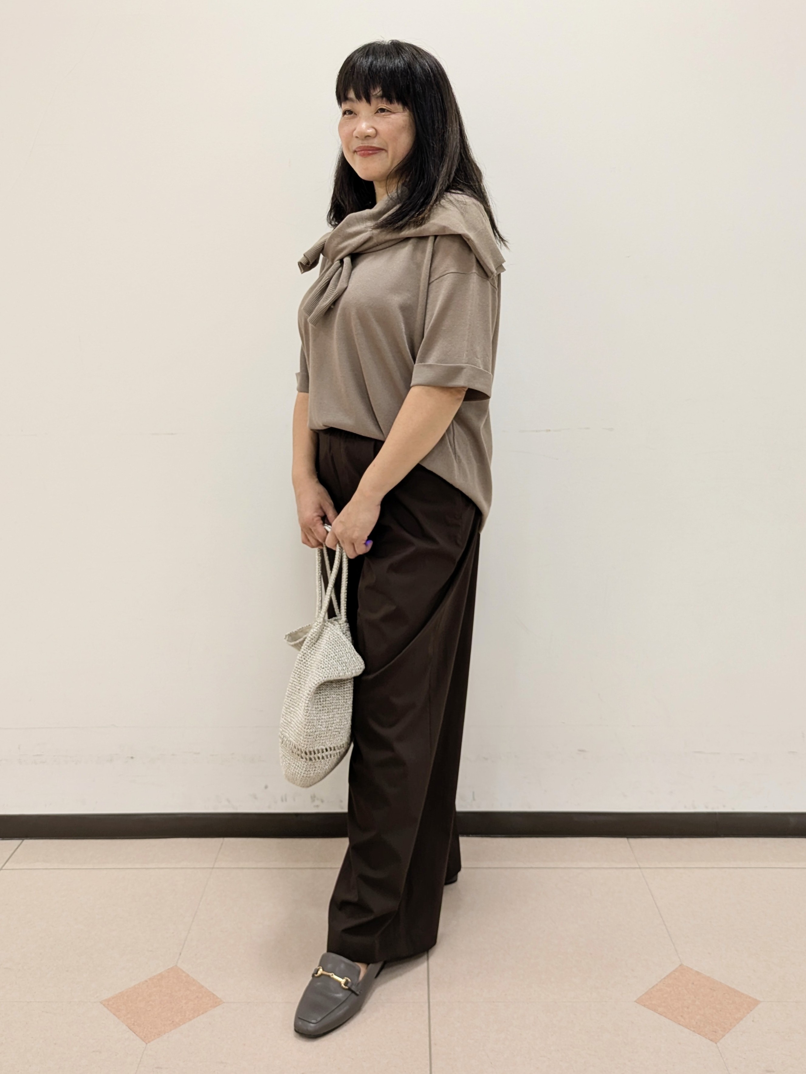 ともさんの「UNTITLED｜【アンサンブル可/Tシャツ風/ゆったり】リラックスニットトップス」を使ったコーディネート