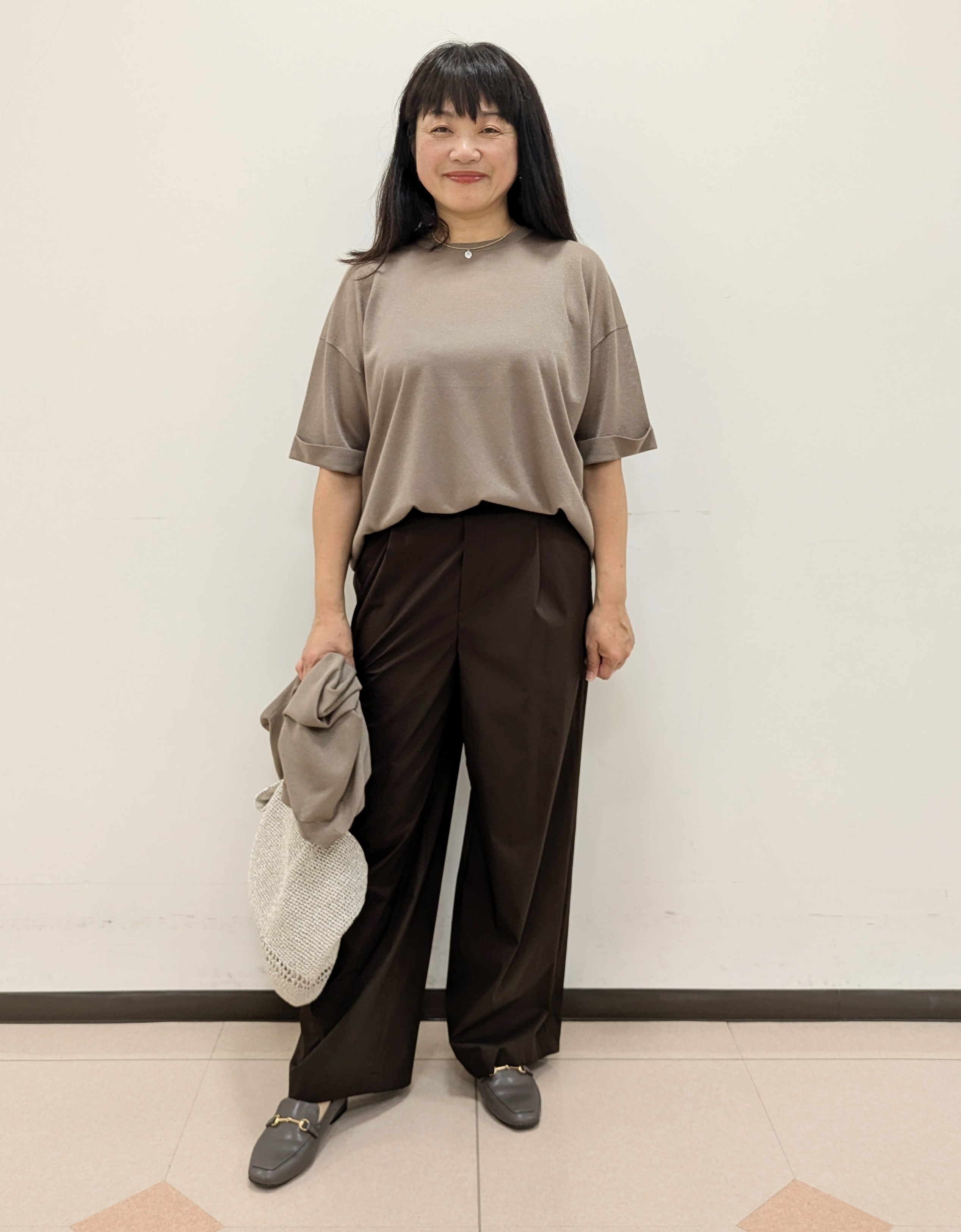 ともさんの「UNTITLED｜【アンサンブル可/Tシャツ風/ゆったり】リラックスニットトップス」を使ったコーディネート