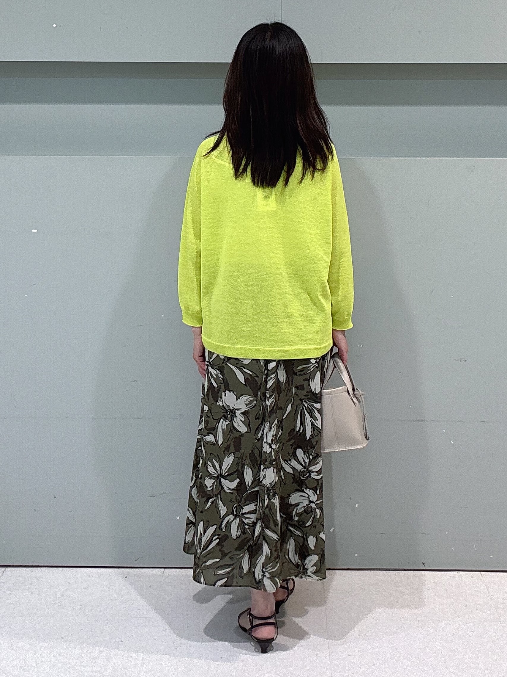 makiさんの「UNTITLED｜【ゆったり/リラクシー】リネンボートネックプルオーバー」を使ったコーディネート