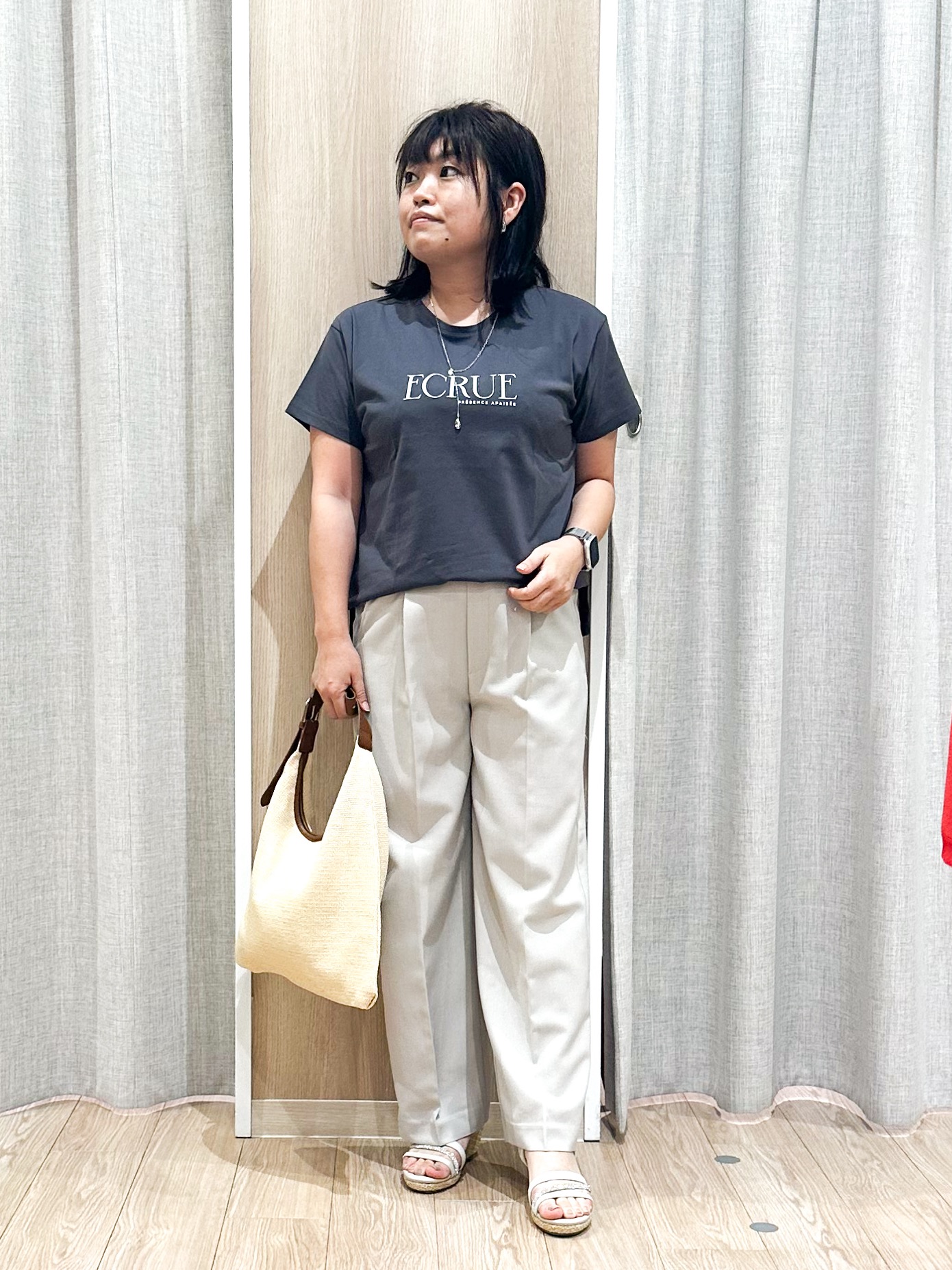 naoさんの「grove｜【洗える/体型カバー】ウエストドロストワンピース」を使ったコーディネート