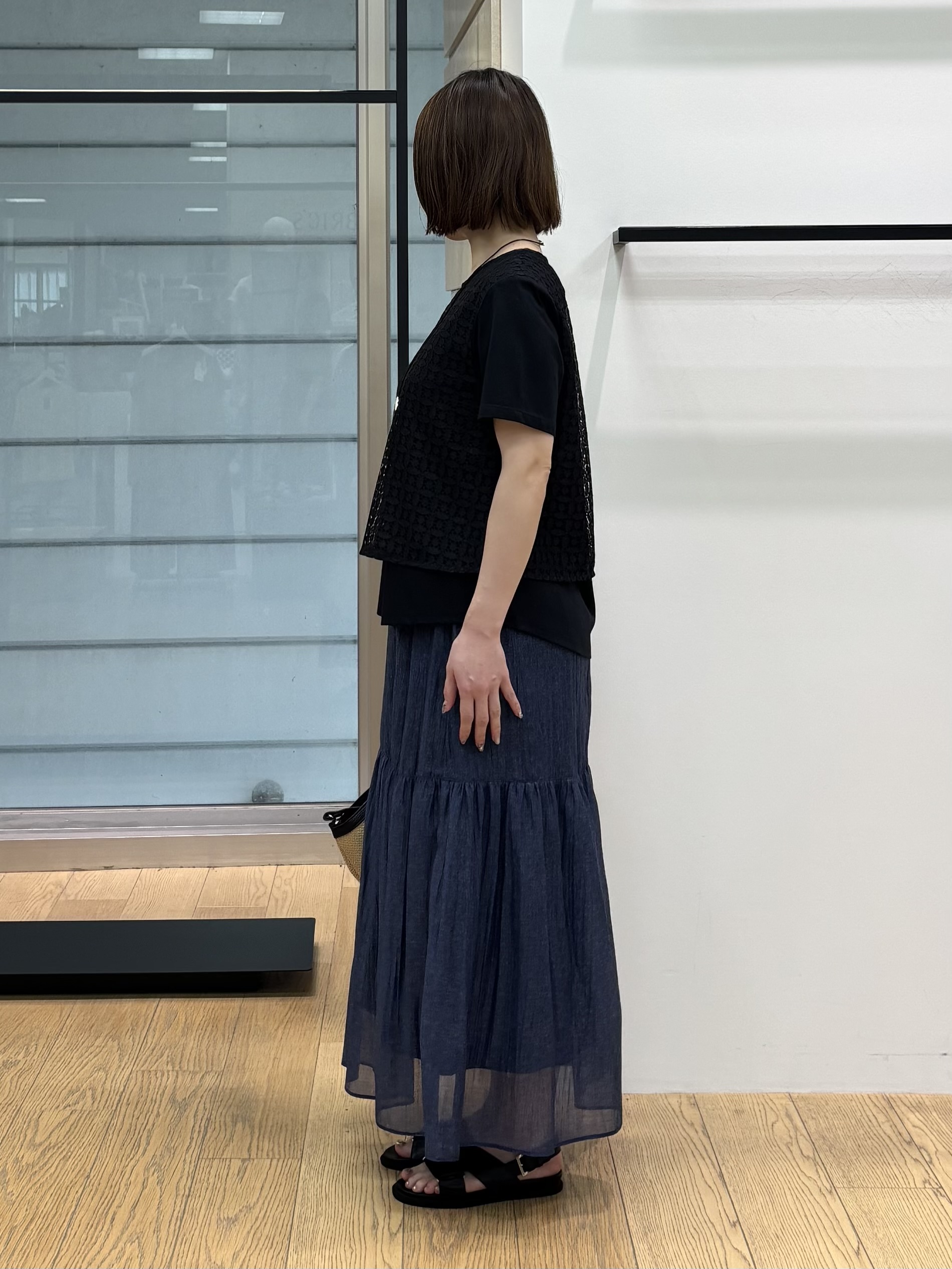 asamiさんの「INDIVI｜【洗える】レイヤード風レースコンビTシャツ」を使ったコーディネート
