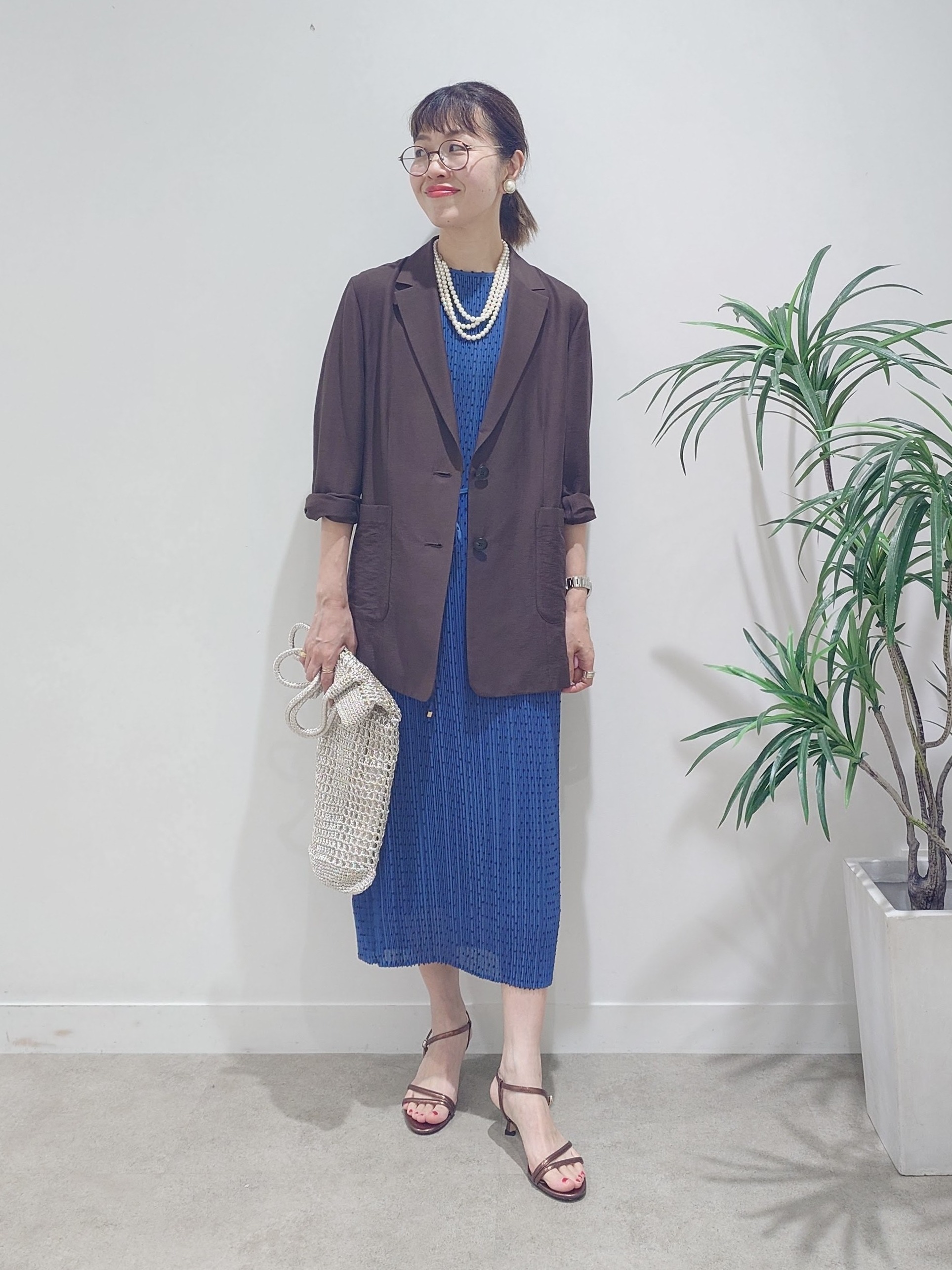 MUTSUKOさんの「UNTITLED｜◆【程よいシアー感/洗える】エアリーバイオジャケット」を使ったコーディネート