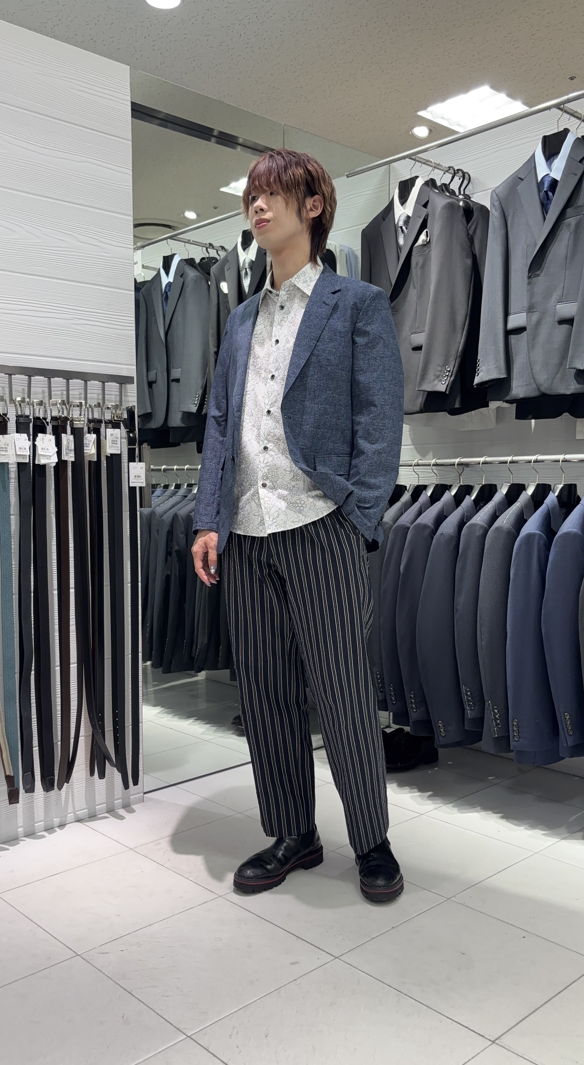 こうへいさんの「TAKEO KIKUCHI｜【BOWLER HAT LABEL】ビリケンさんプリント 半袖シャツ」を使ったコーディネート