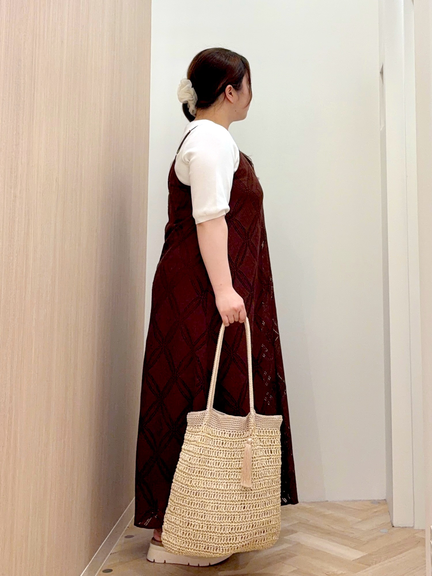 akariさんの「grove｜【シリーズ累計36万枚/UVカット・ひんやり・洗濯機OK】やわらかドライタッチ 五分袖クルーネックニ」を使ったコーディネート