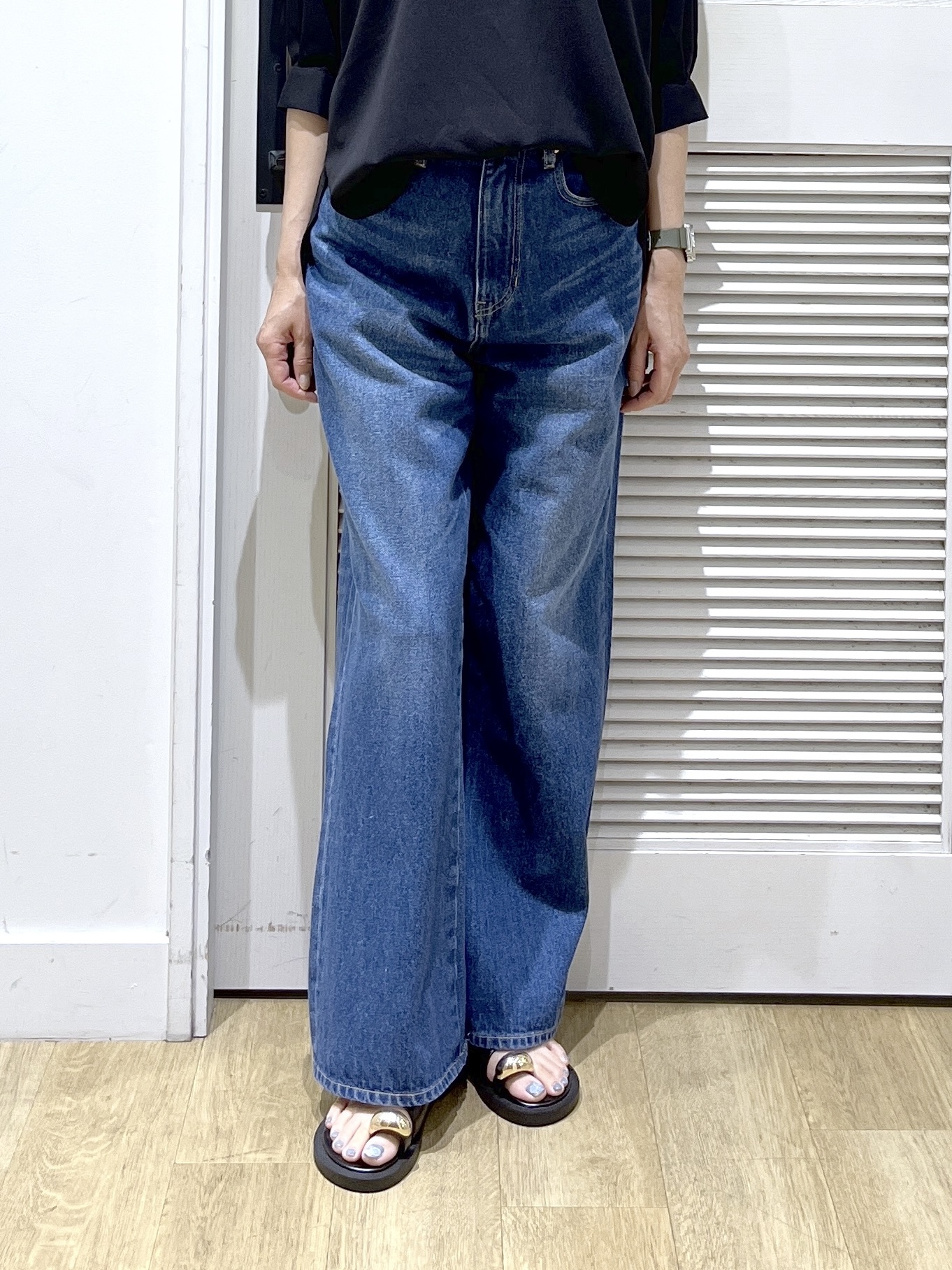 Miyazakiさんの「Dessin｜ライトジョーゼットハーフスリーブブラウス」を使ったコーディネート