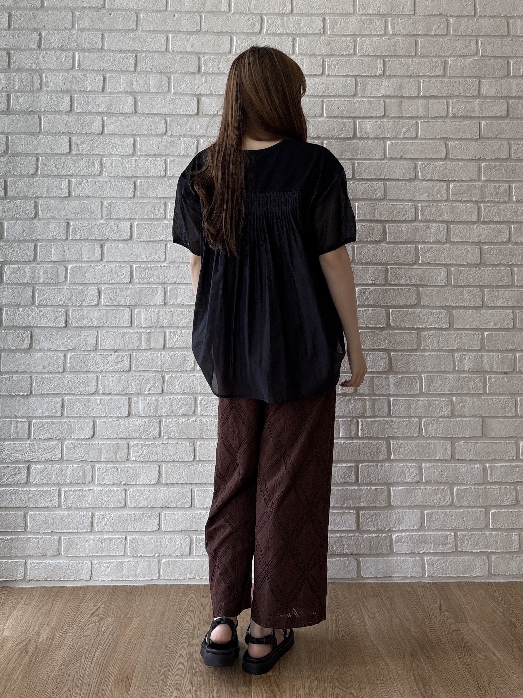 sayaさんの「grove｜【吸水速乾・UVカット】シアードッキングランタンスリーブTシャツ」を使ったコーディネート