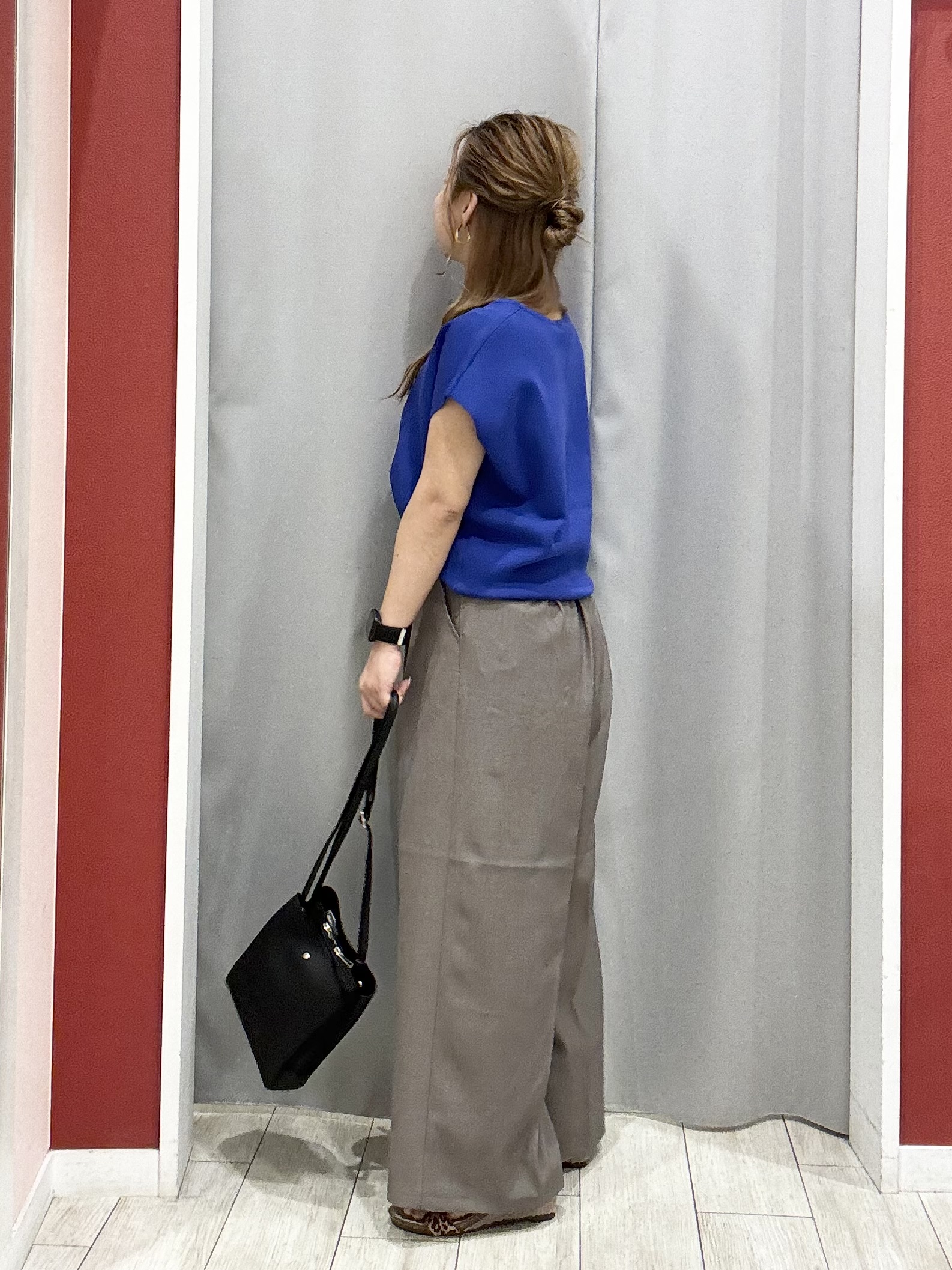 shioさんの「SHOO･LA･RUE｜【洗濯機可/S-LL】インせず着られる 大人シンプルニット」を使ったコーディネート