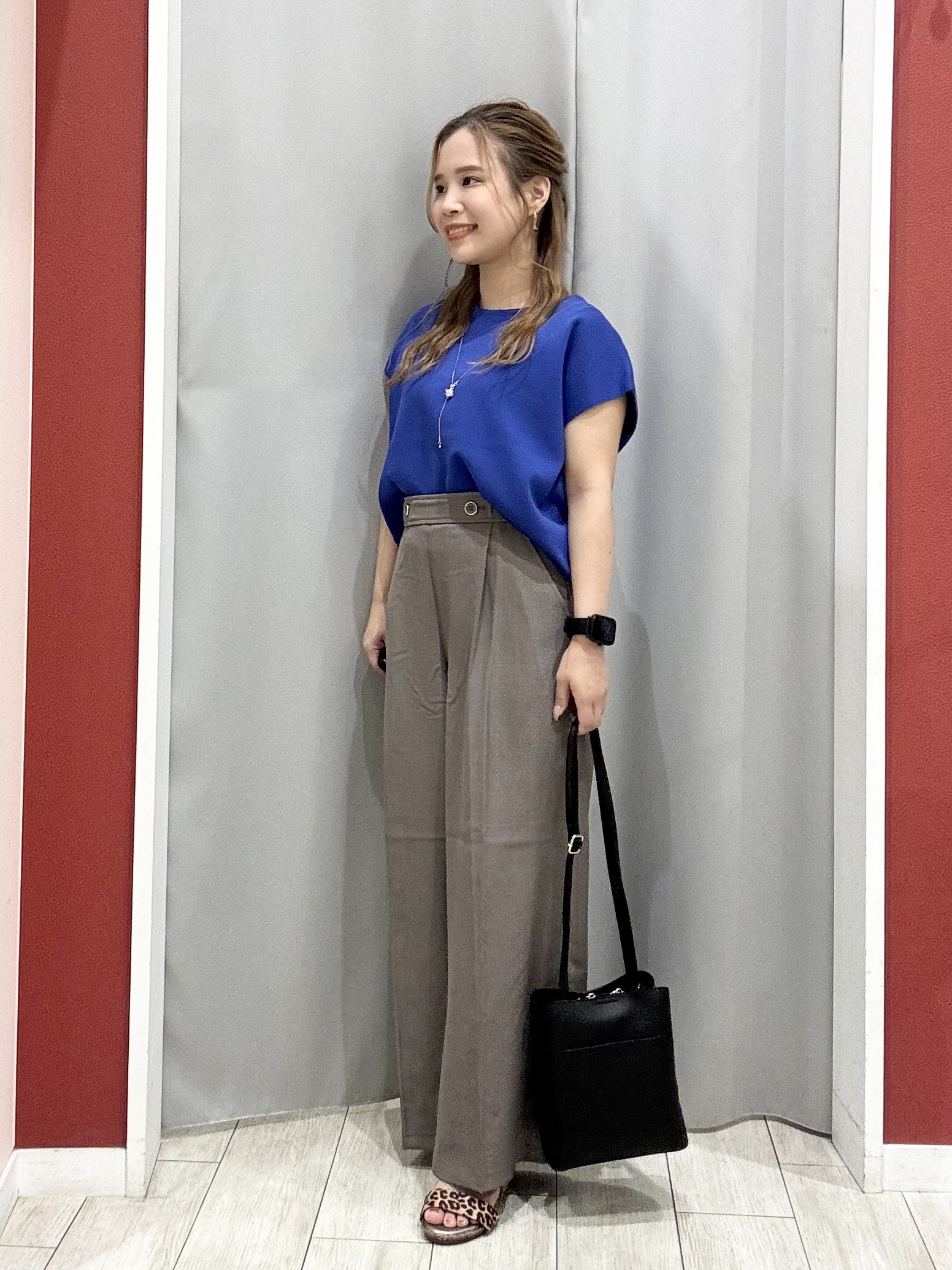 shioさんの「SHOO･LA･RUE｜【洗濯機可/S-LL】インせず着られる 大人シンプルニット」を使ったコーディネート