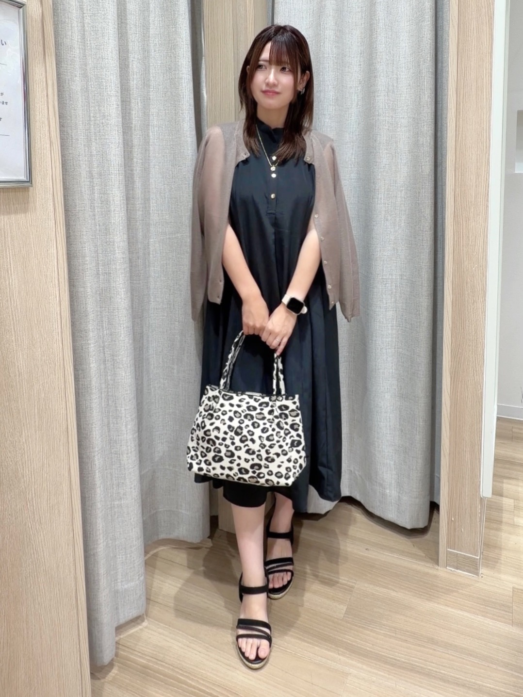 Fumikaさんの「grove｜高評価！【洗える/名品】大人の透け感、シアーカーディガン」を使ったコーディネート