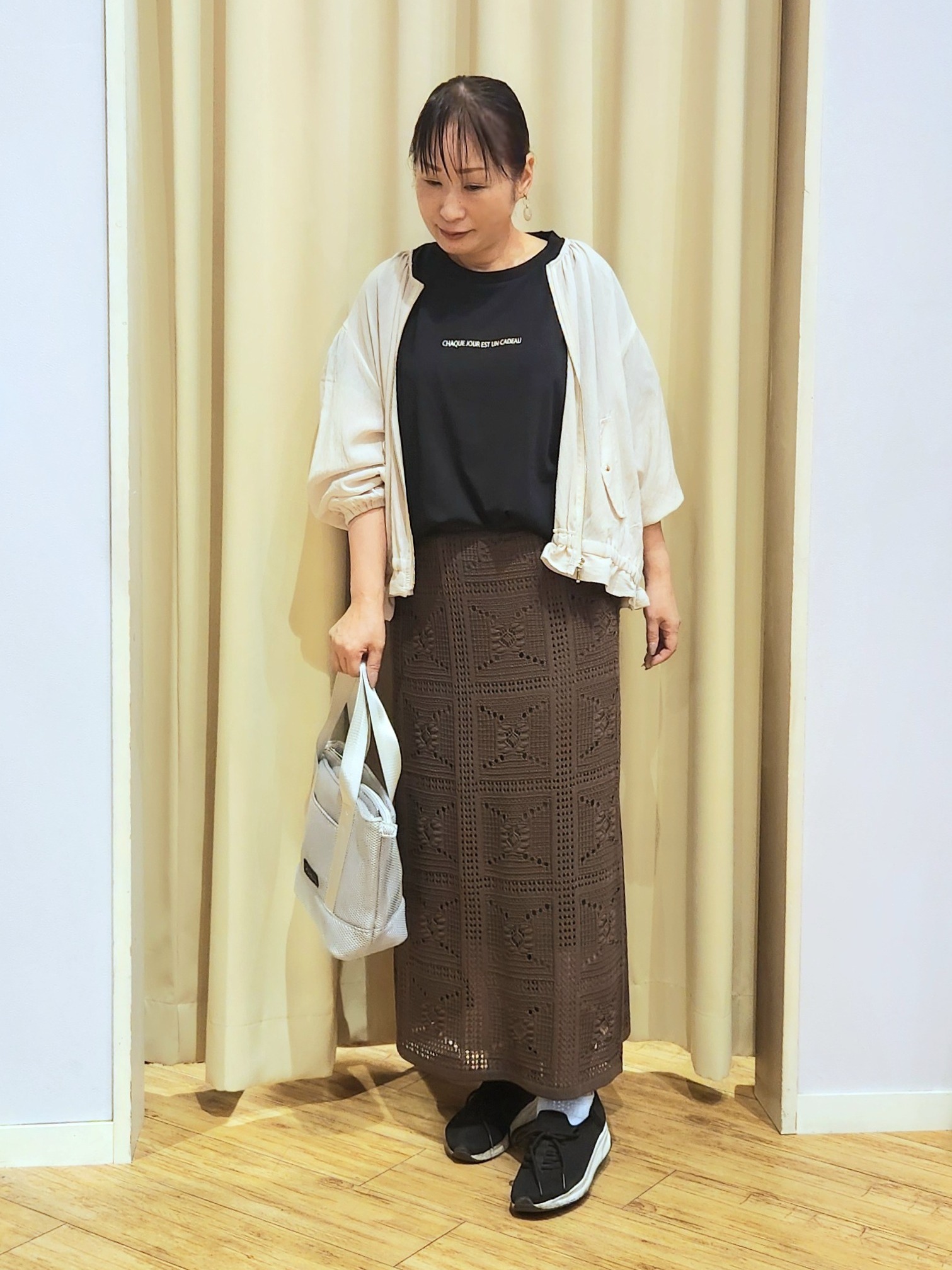 くまさんの「SHOO･LA･RUE｜【S-LL】軽やかな シアーライトブルゾン」を使ったコーディネート