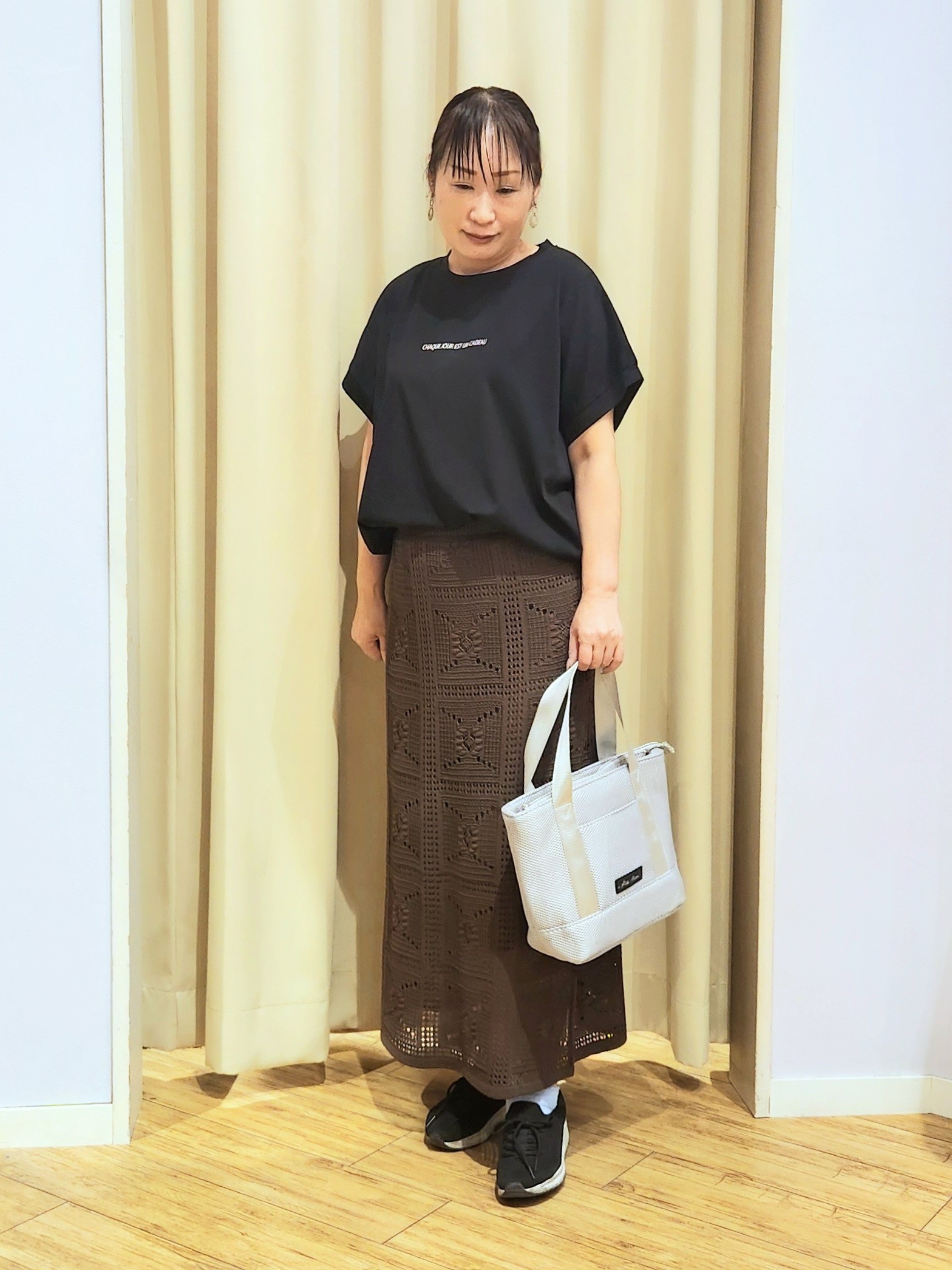 くまさんの「SHOO･LA･RUE｜【S-LL】軽やかな シアーライトブルゾン」を使ったコーディネート