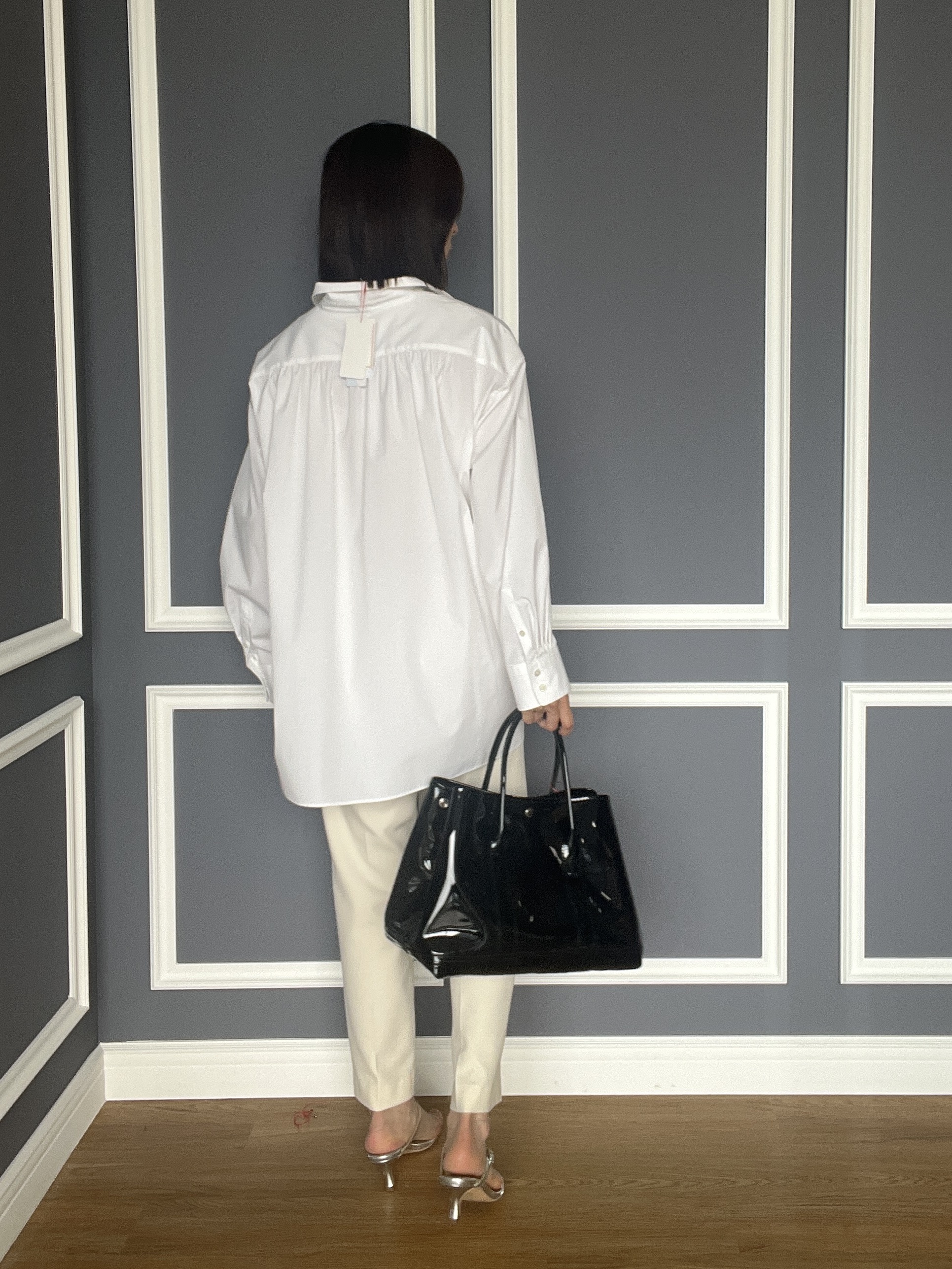 misaさんの「DRESSTERIOR｜◆NEWBOOK（ニュウブック）GARDEN SIDE Mサイズ」を使ったコーディネート