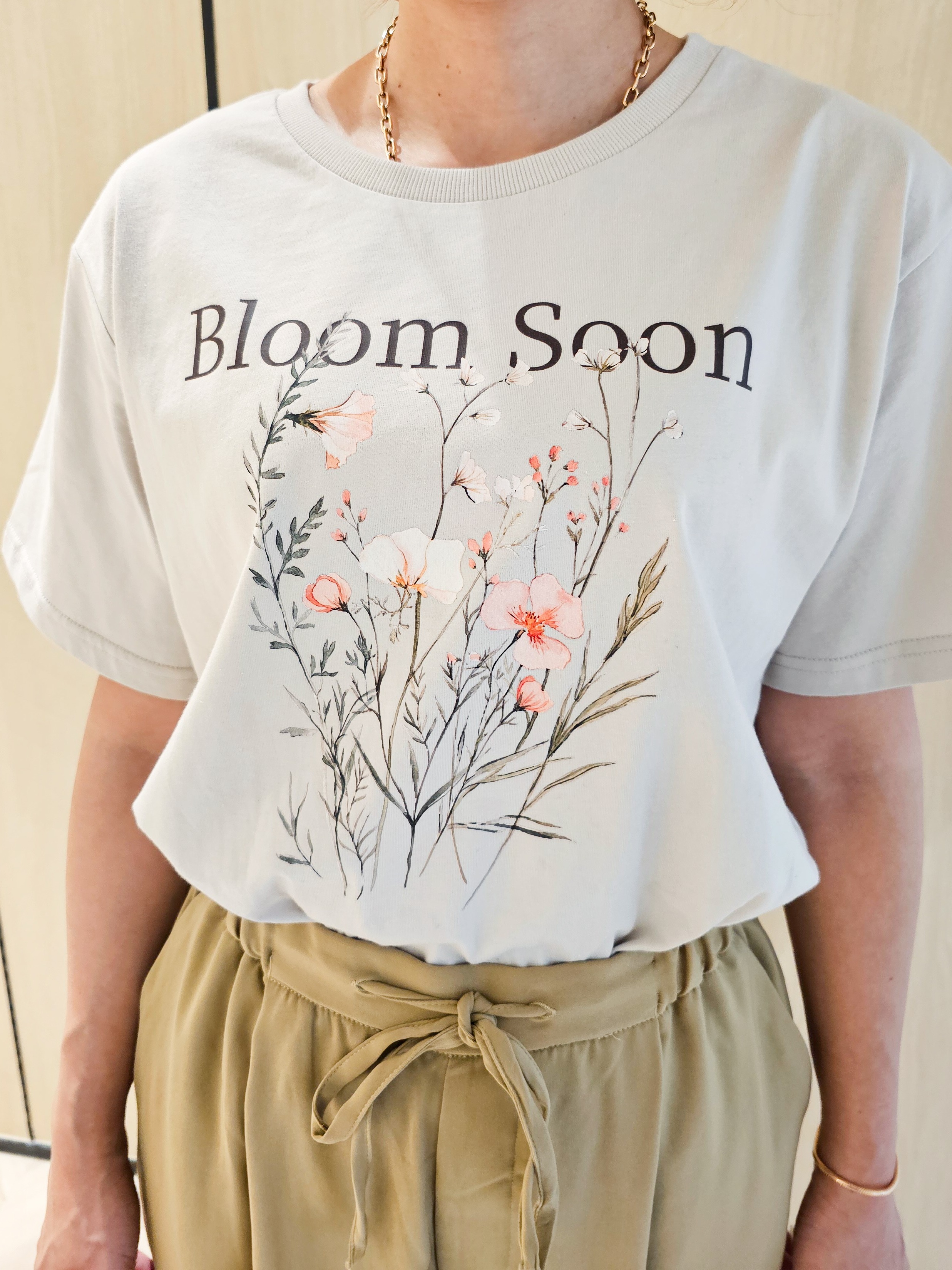 ゆゆさんの「SHOO･LA･RUE｜【洗濯機可/S-LL】夏に快適サラサラ感 大人のプリントTシャツ」を使ったコーディネート