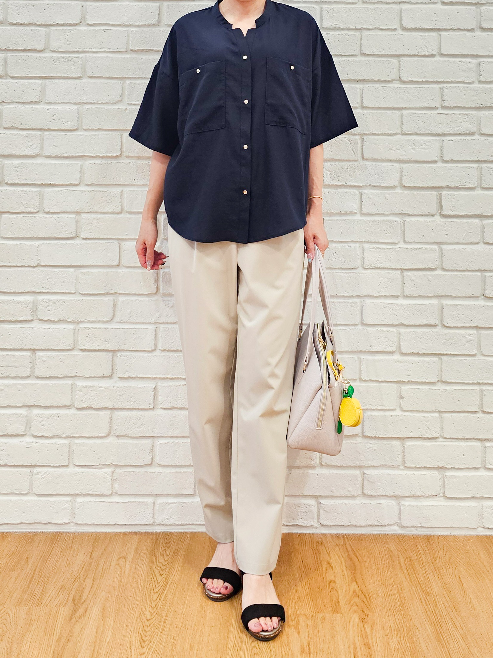 ゆゆさんの「SHOO･LA･RUE｜【洗濯機可/S-LL】大人の抜け感 ゆるっと5分袖シャツ」を使ったコーディネート