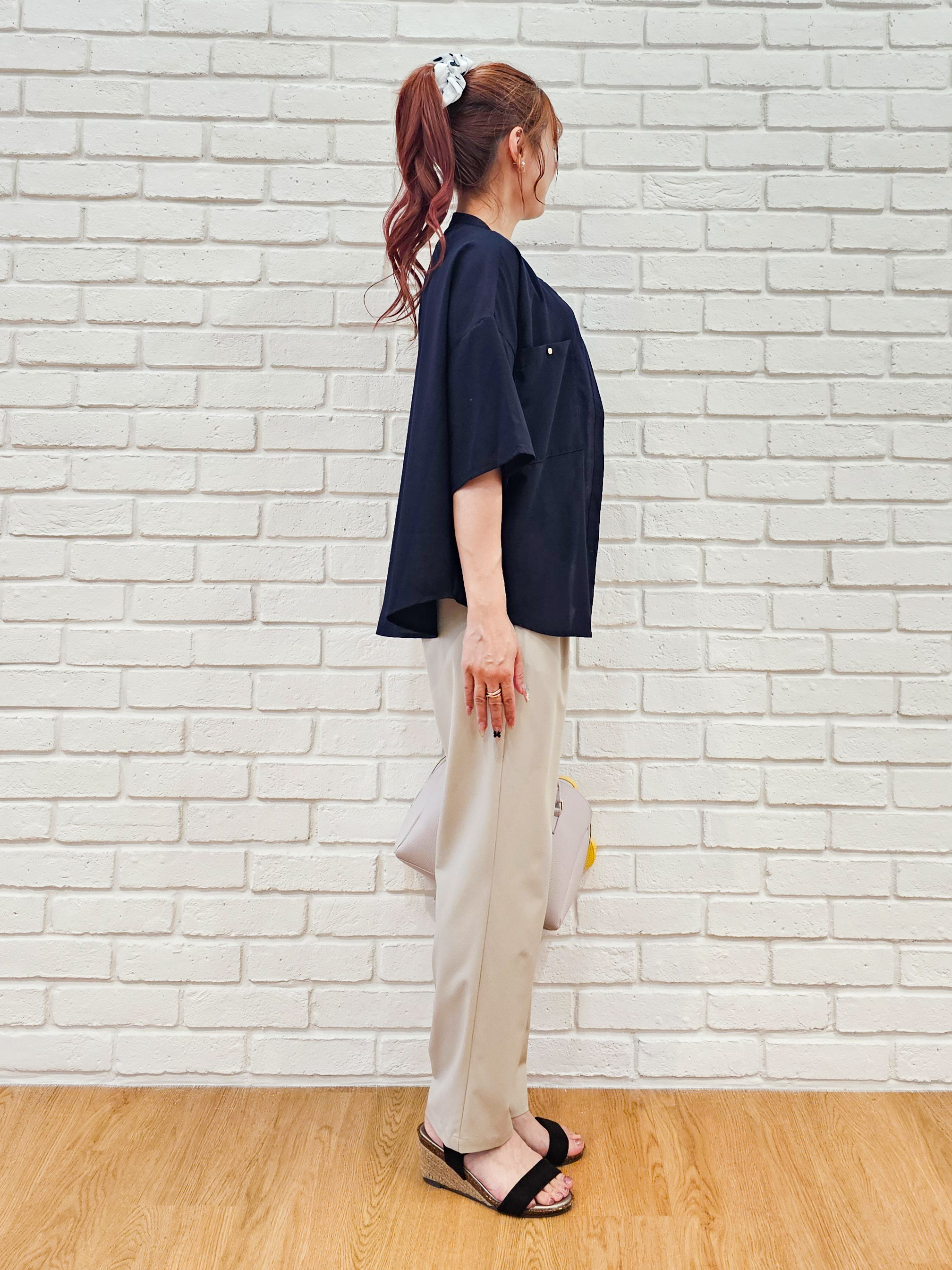 ゆゆさんの「SHOO･LA･RUE｜【洗濯機可/S-LL】大人の抜け感 ゆるっと5分袖シャツ」を使ったコーディネート