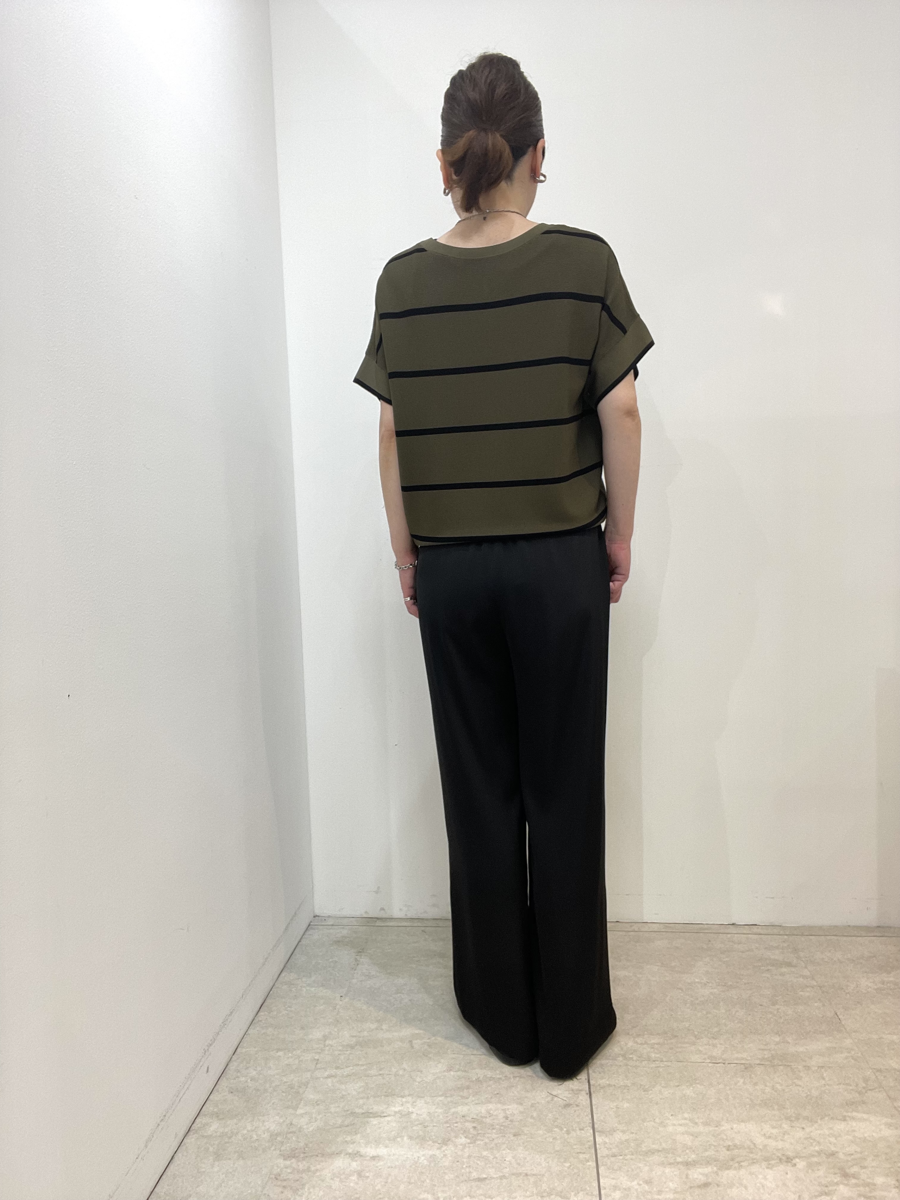 Wachiさんの「UNTITLED｜【11色展開/体型カバー】前後2WAYフレンチスリーブニット」を使ったコーディネート