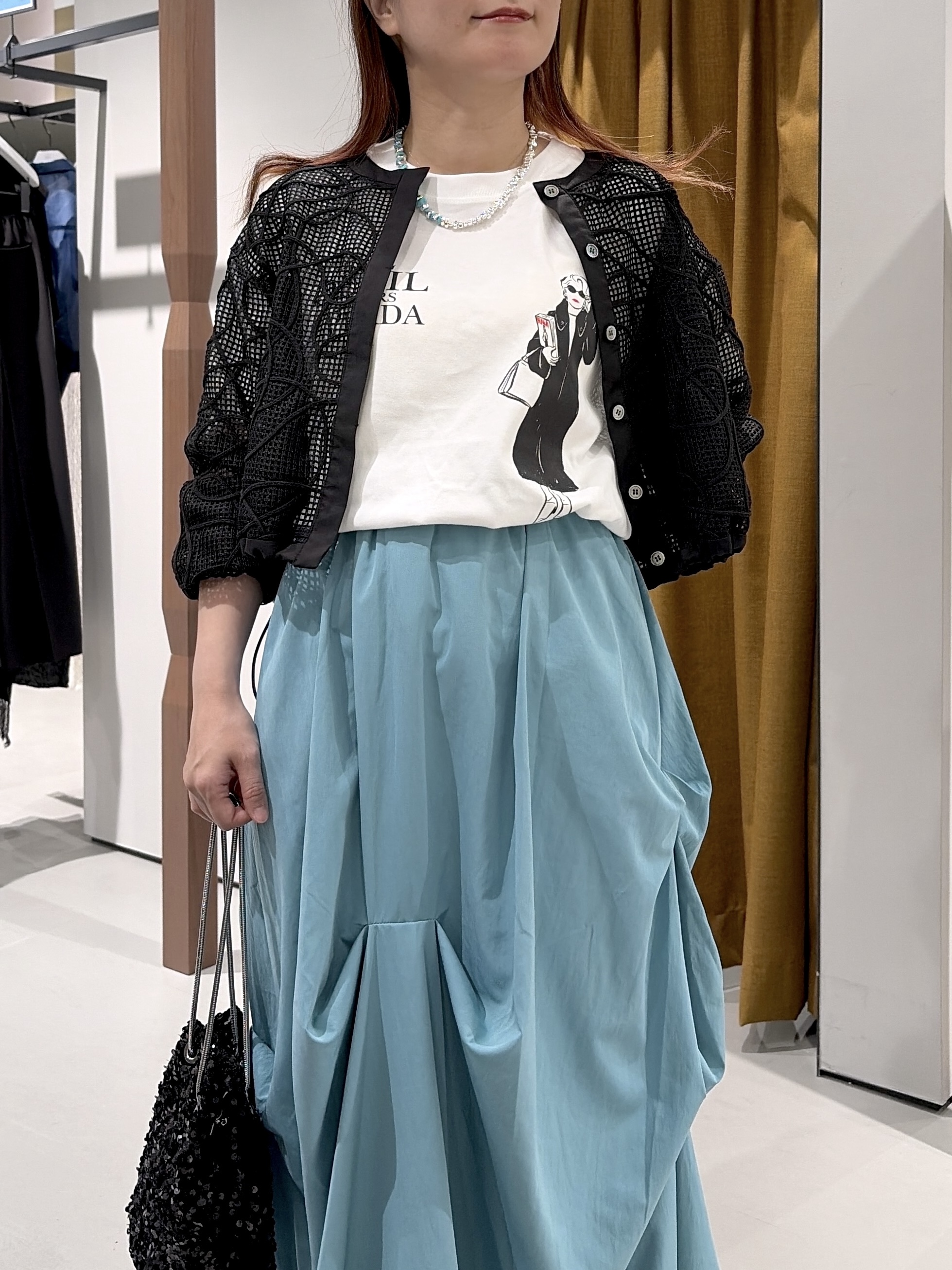 よねさんの「INDIVI｜アートメッシュブルゾン」を使ったコーディネート