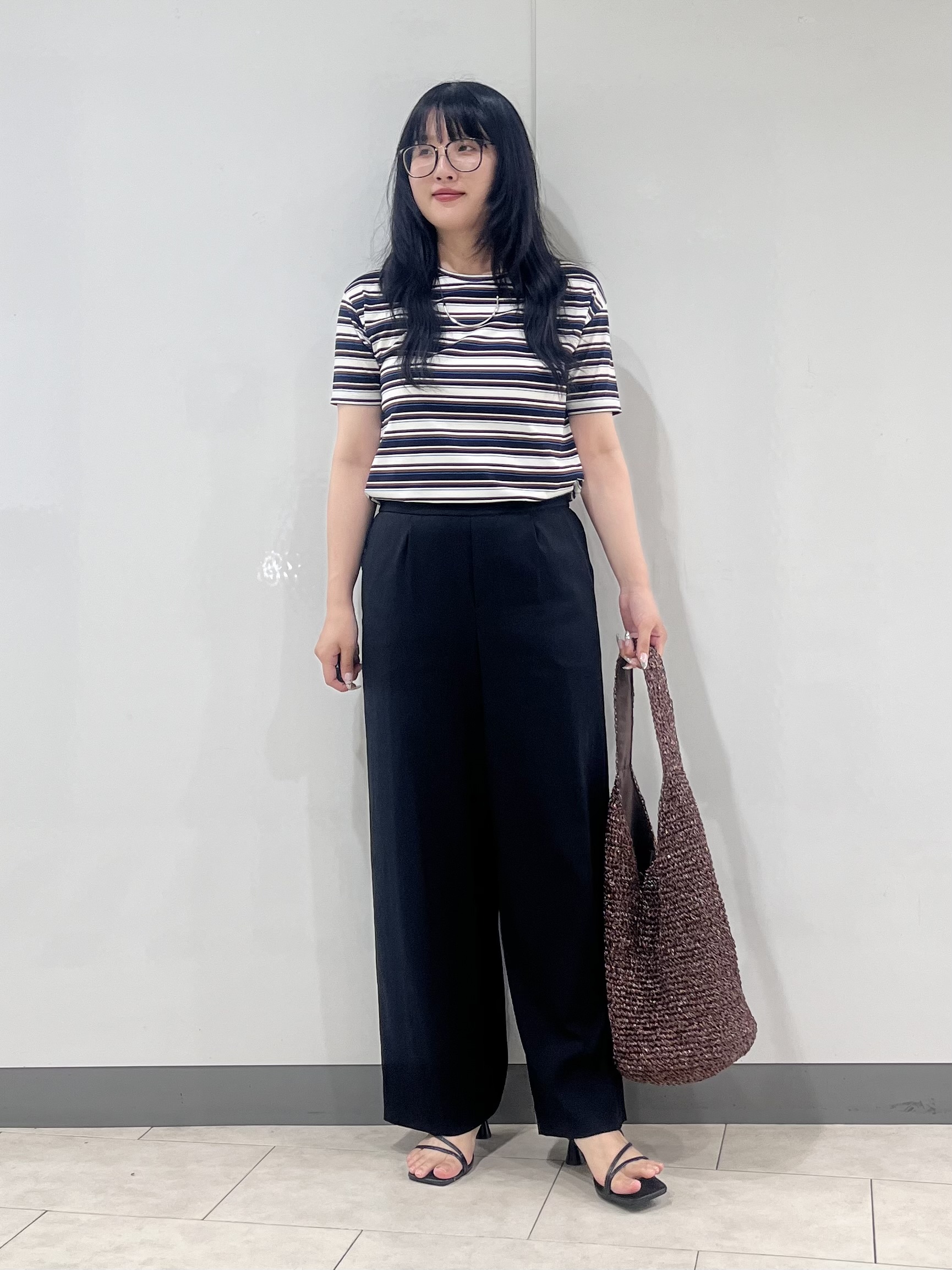 hasuさんの「INDIVI｜【ゆったり／着映え】ボーダーリラクシーTシャツ」を使ったコーディネート