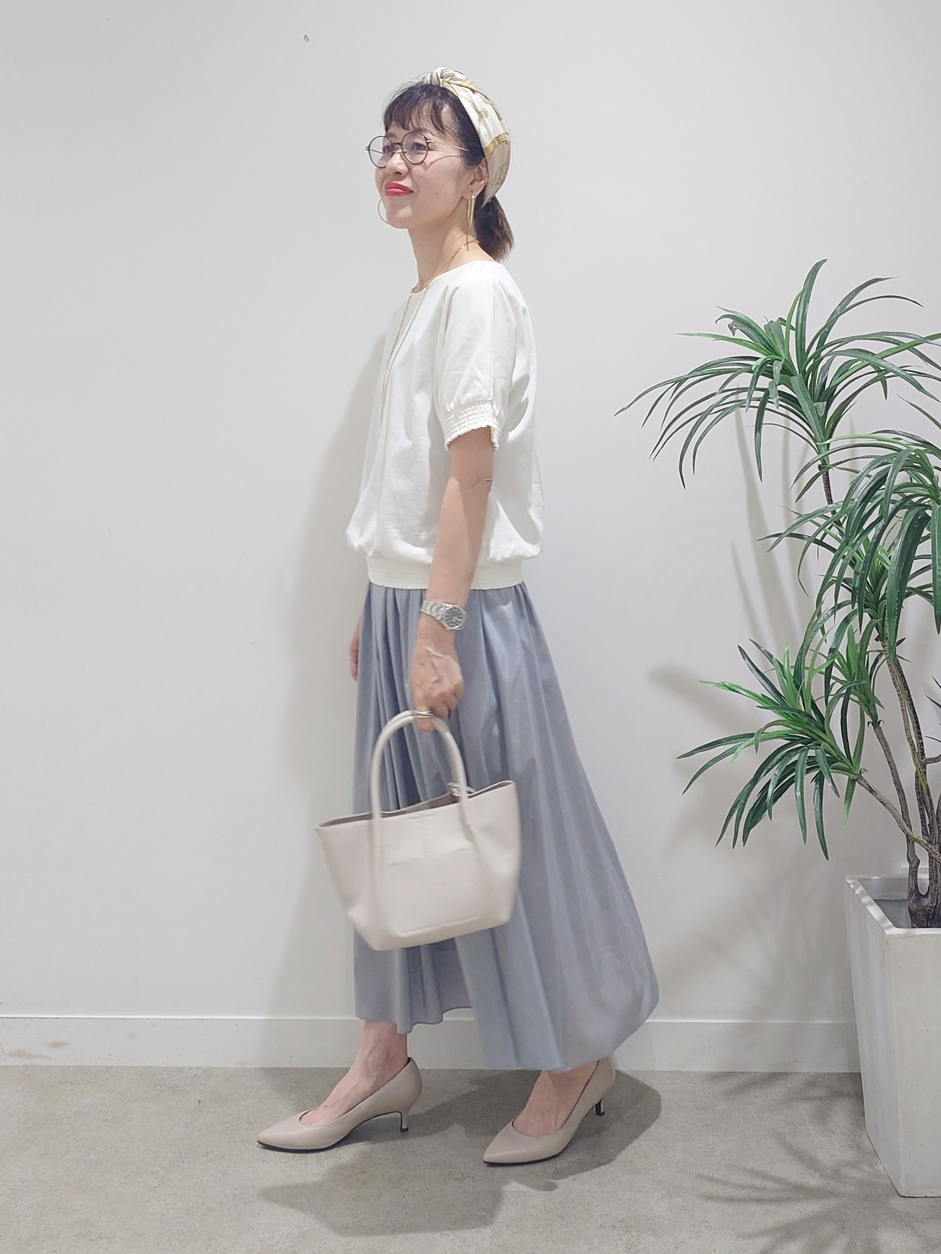 MUTSUKOさんの「UNTITLED｜【接触冷感/汗染み防止/吸水速乾/UVカット】シャーリングプルオーバー」を使ったコーディネート