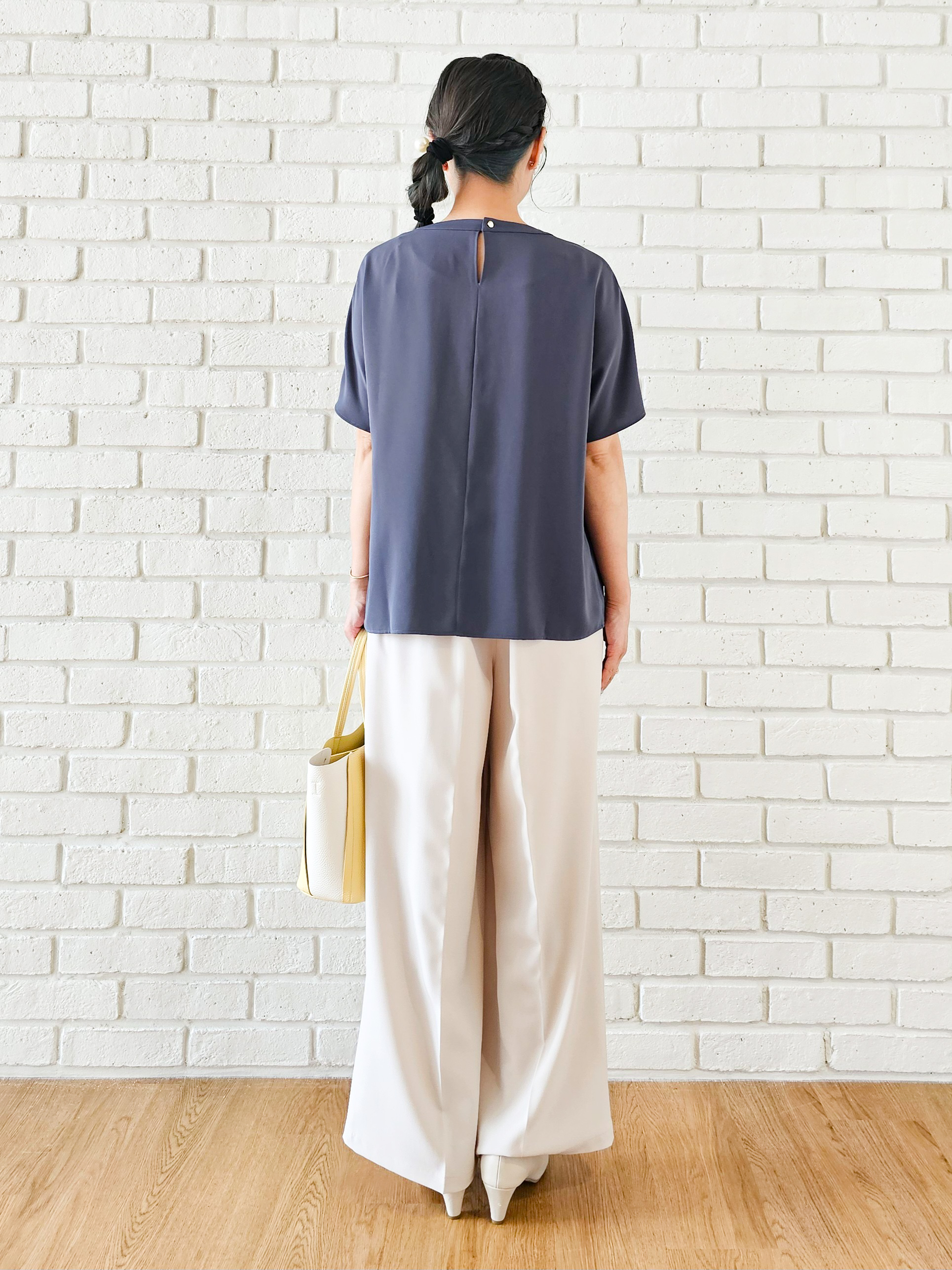 ゆゆさんの「SHOO･LA･RUE｜【UV/通勤】洗濯後しわになりにくい 上品配色ブラウス」を使ったコーディネート
