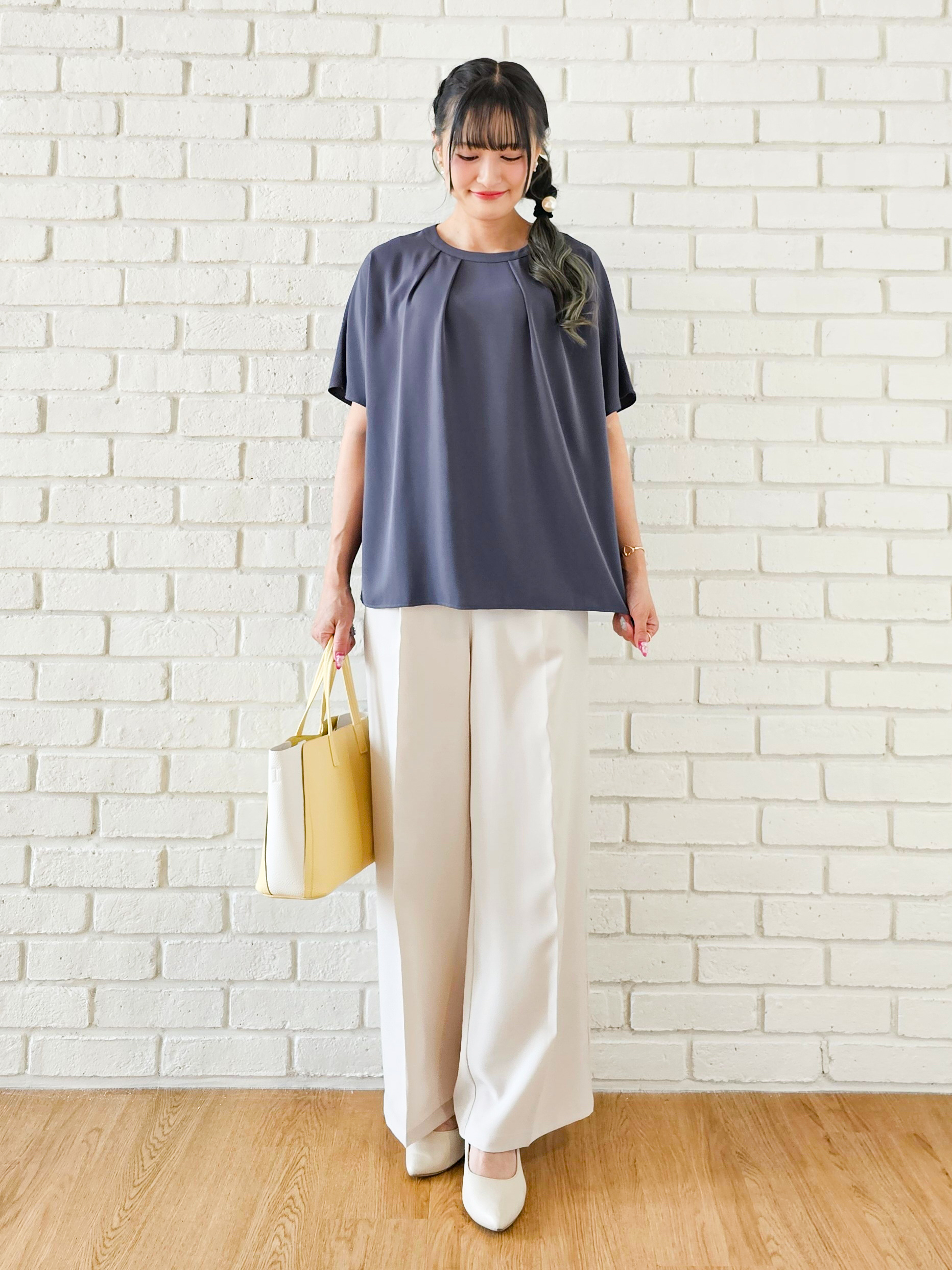 ゆゆさんの「SHOO･LA･RUE｜【UV/通勤】洗濯後しわになりにくい 上品配色ブラウス」を使ったコーディネート