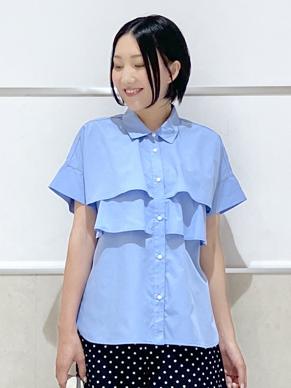 eriko さんの「Dessin｜【マシンウォッシャブル】ダブルフリルブラウス」を使ったコーディネート