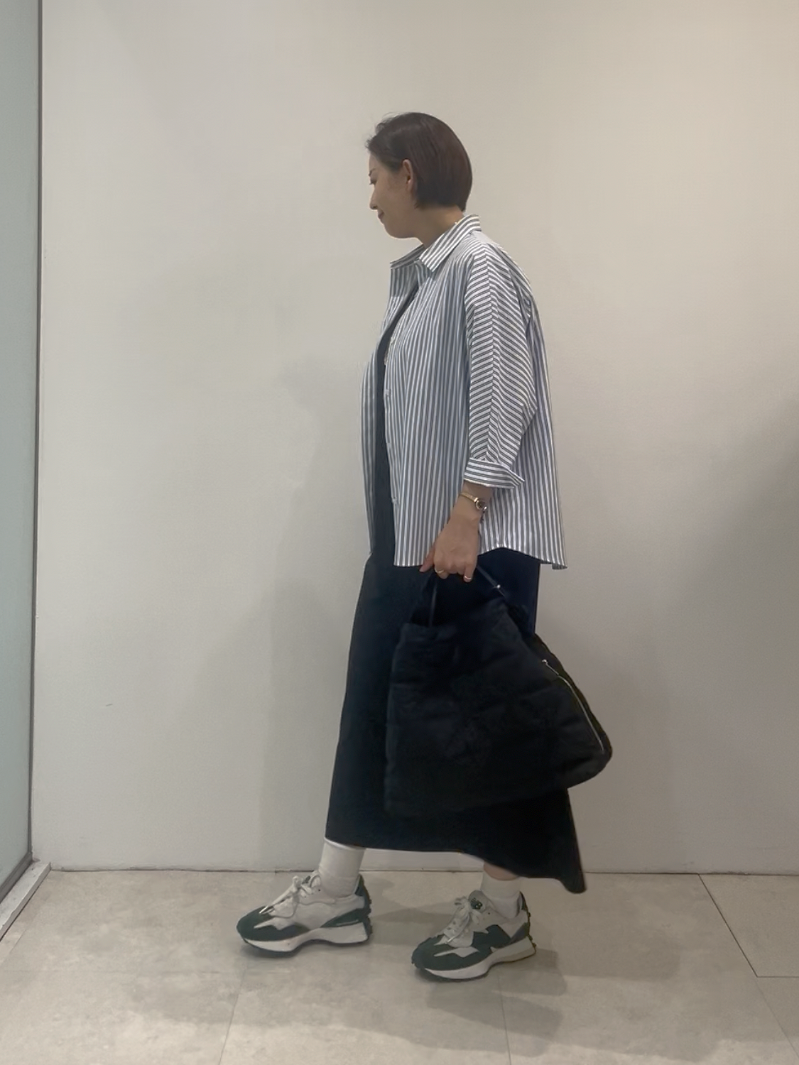 まどかさんの「UNTITLED｜【接触冷感/吸水速乾/UVカット】ドルマンスリーブシャツ」を使ったコーディネート
