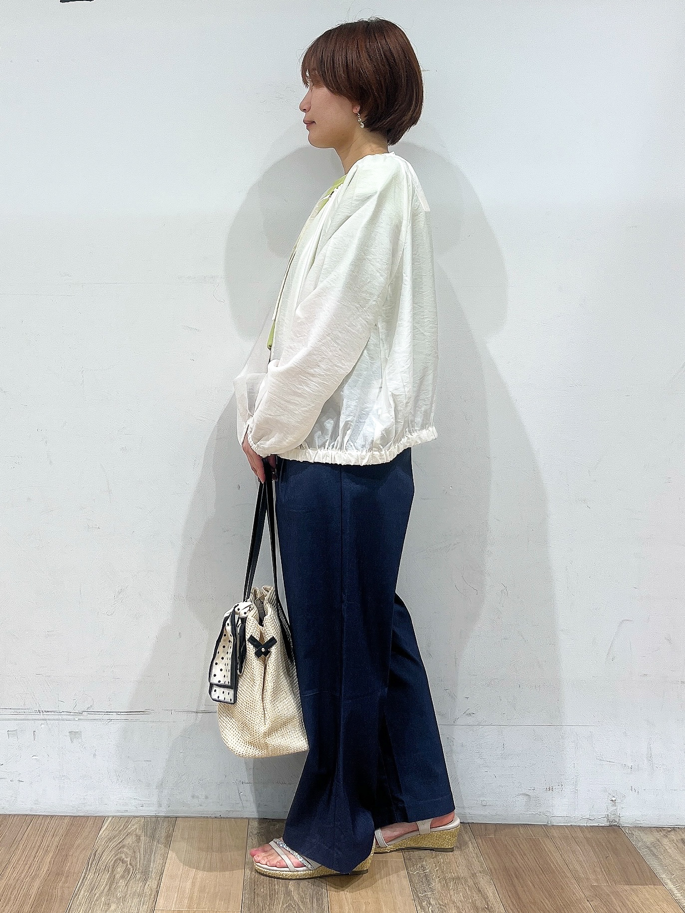 山さんさんの「grove｜【UVカット】体型カバー叶う、バックプリーツTシャツ」を使ったコーディネート