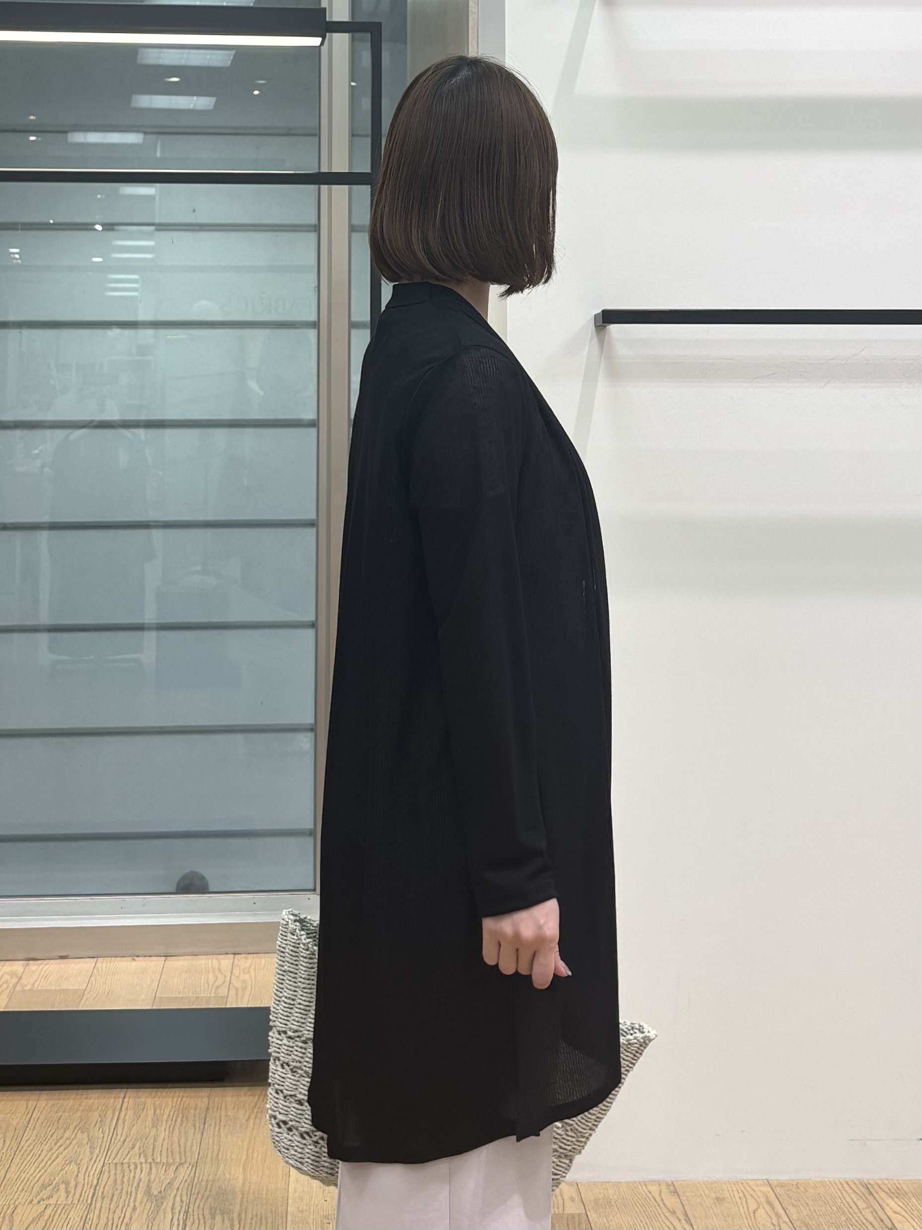 asamiさんの「INDIVI｜【洗える／ドットモチーフ】ケープスリーブブラウス」を使ったコーディネート