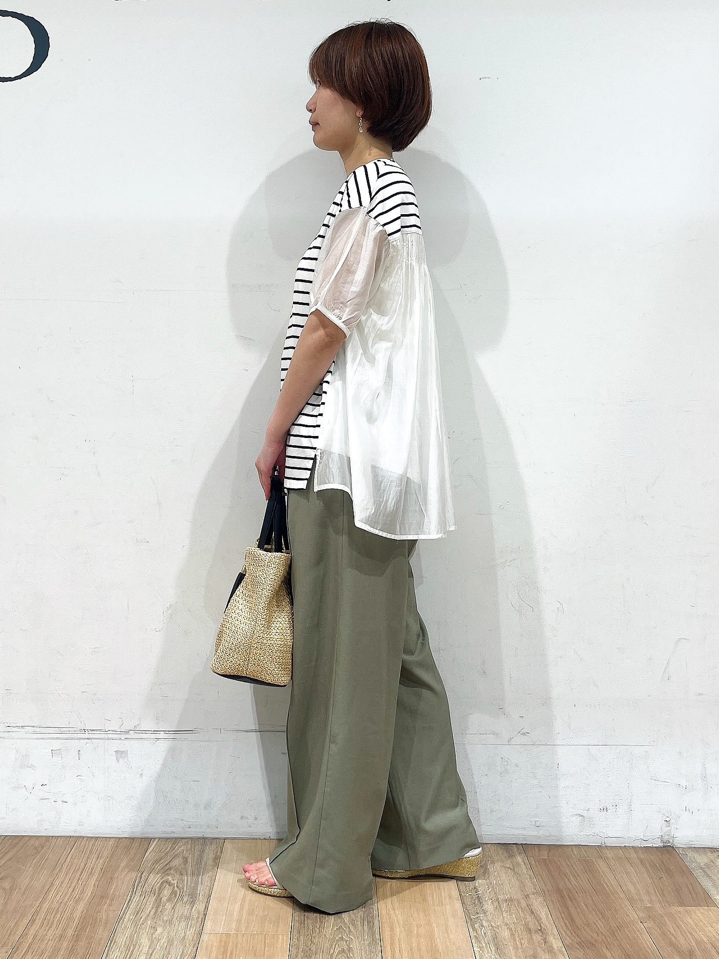 山さんさんの「grove｜【UVカット】体型カバー叶う、バックプリーツTシャツ」を使ったコーディネート