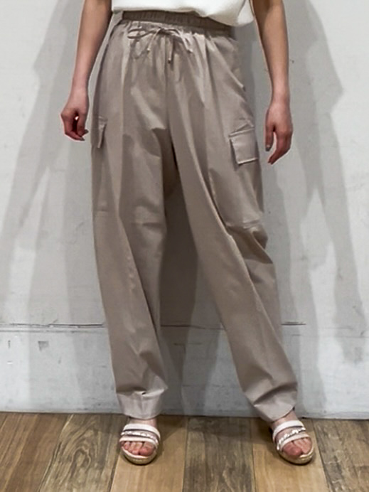 山さんさんの「grove｜【シリーズ累計36万枚！名品ニット】やわらかドライタッチ ドルマンニット」を使ったコーディネート