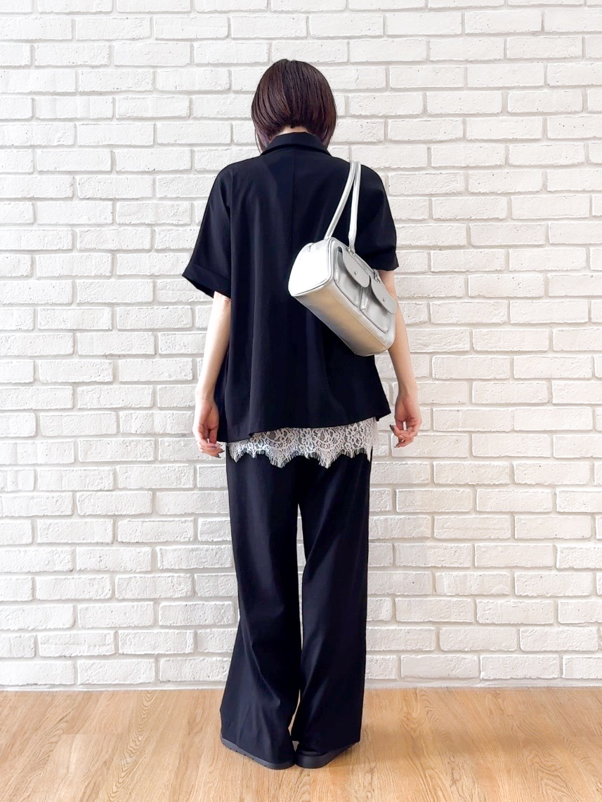 𝐜𝐡𝐢𝐤𝐚さんの「SHOO･LA･RUE｜【高レビュー/洗濯機可/セットアップ可】軽凛(かろりん) 半袖ジャケット」を使ったコーディネート