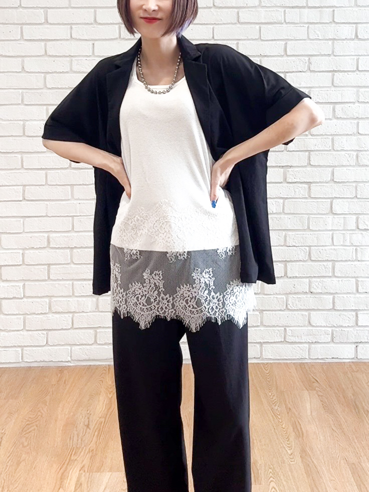 𝐜𝐡𝐢𝐤𝐚さんの「SHOO･LA･RUE｜【高レビュー/洗濯機可/セットアップ可】軽凛(かろりん) 半袖ジャケット」を使ったコーディネート