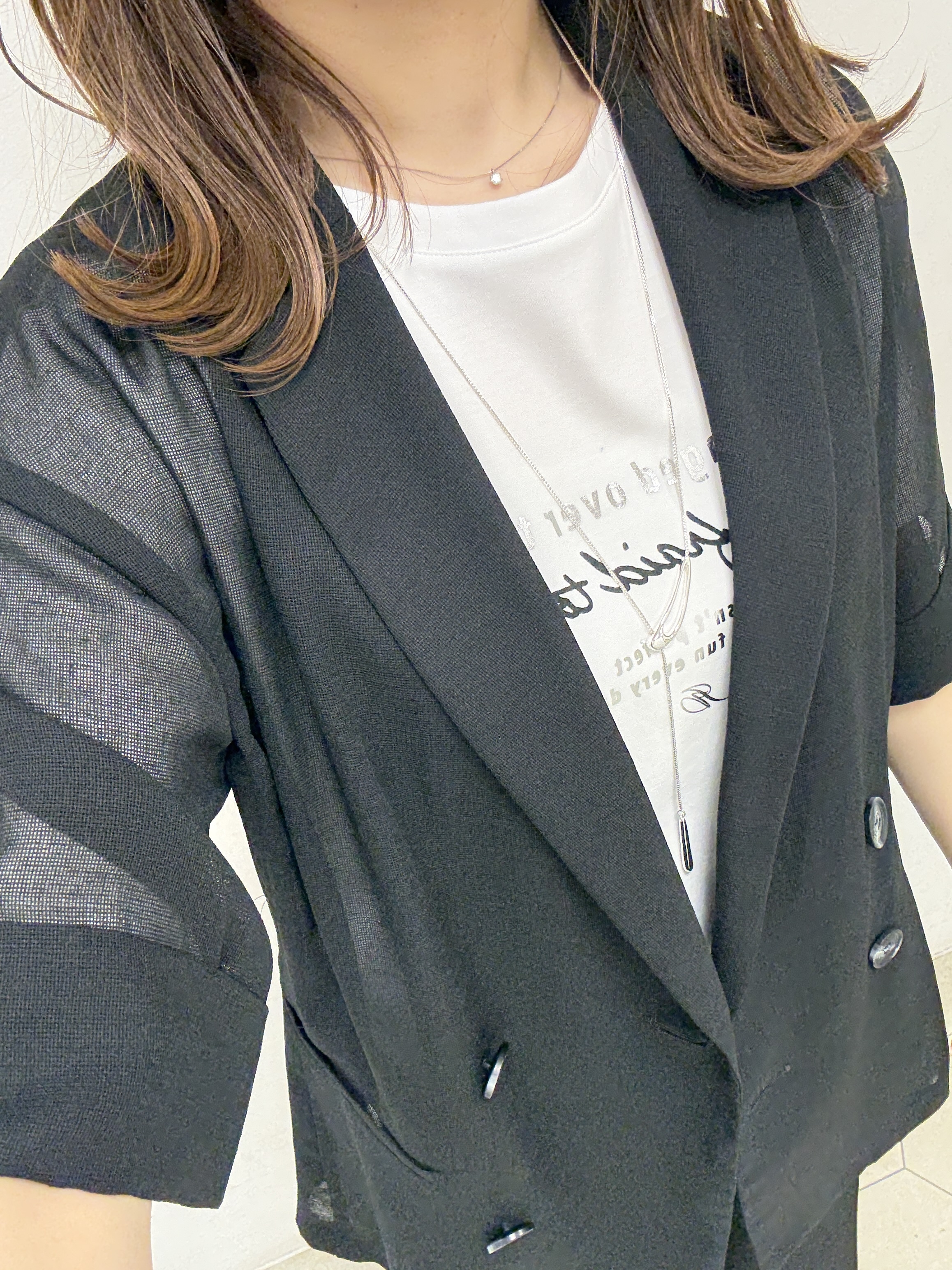 kahoさんの「INDIVI｜【洗える／メッシュ素材／SETUP可能】半袖シアージャケット」を使ったコーディネート