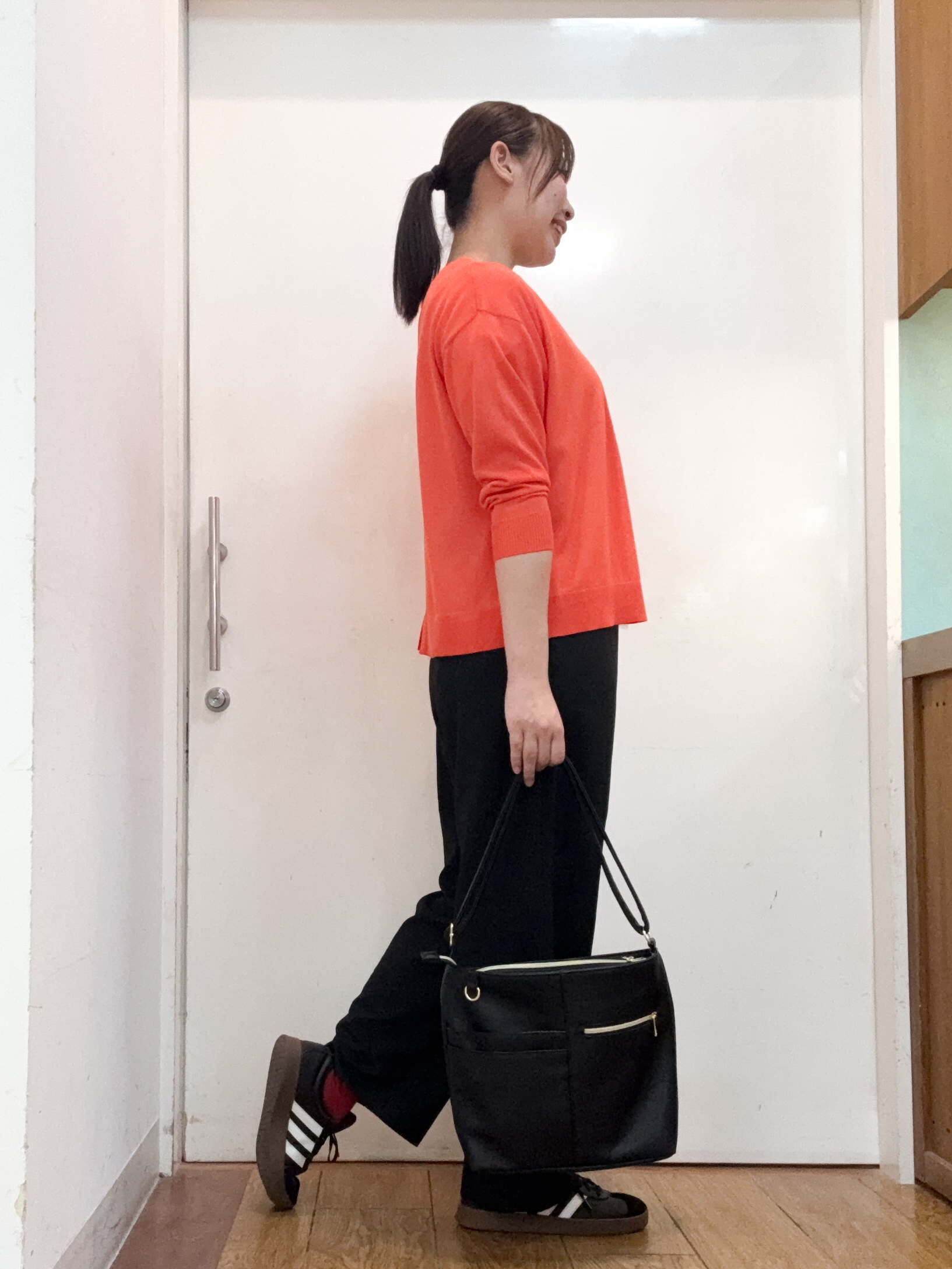 Karinさんの「SHOO･LA･RUE｜【洗濯機可/S-LL】オンにもオフにも マルチに使えるボタンレスカーディガン」を使ったコーディネート