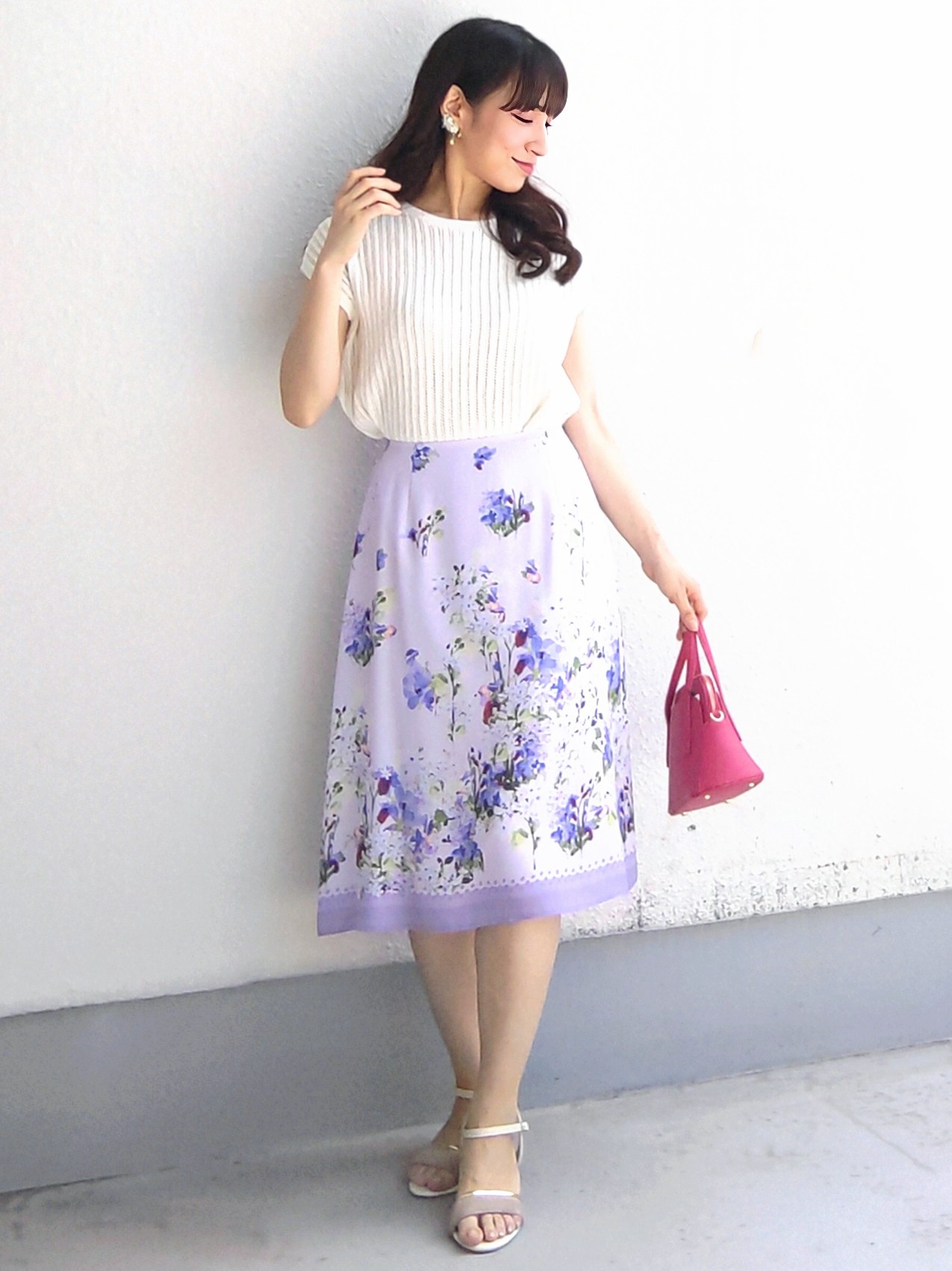 keinaさんの「SunaUna｜多色花柄プリントスカート」を使ったコーディネート